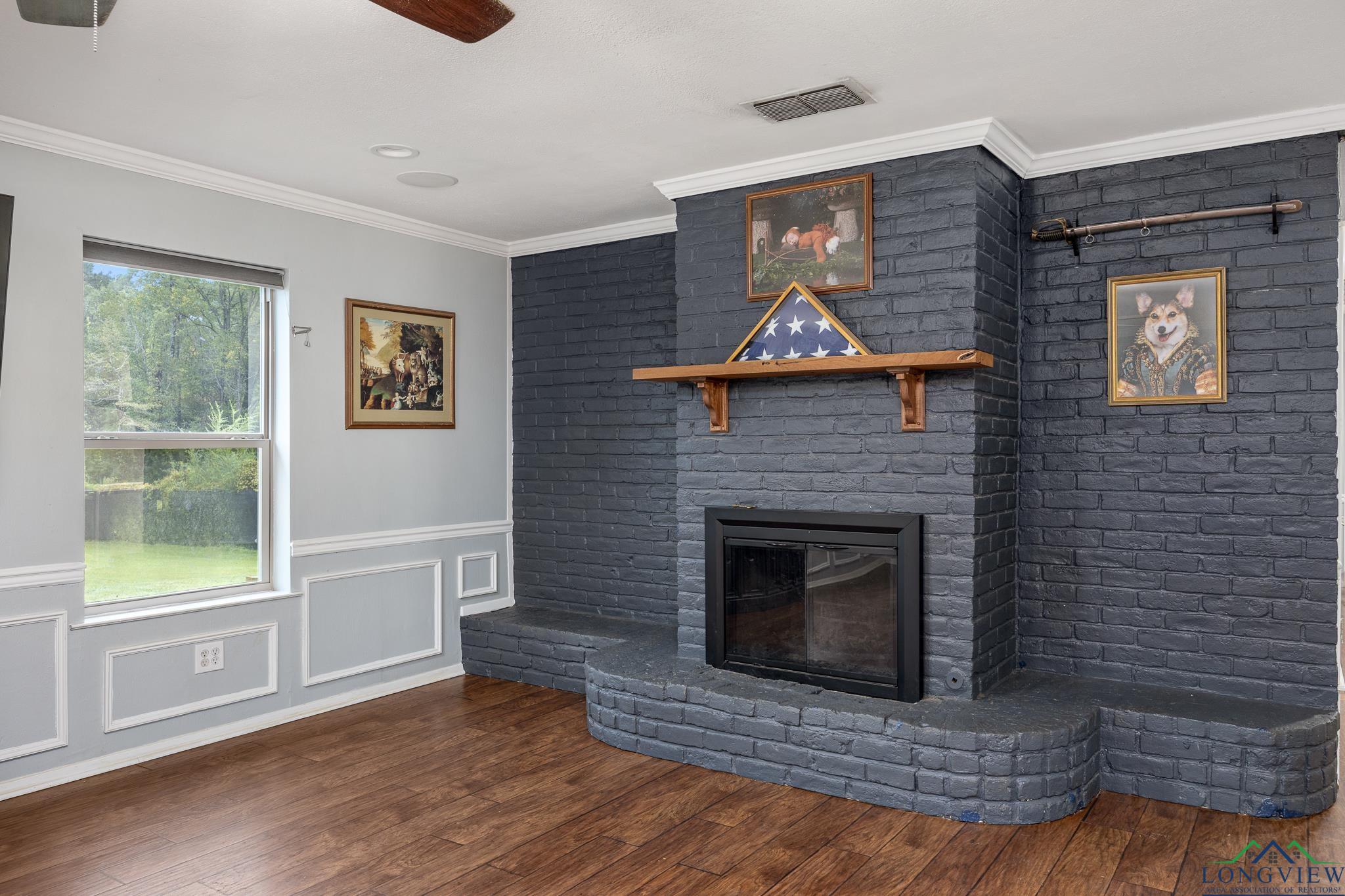 Longview, Texas 75605, United States, 3 Bedrooms Bedrooms, ,2 BathroomsBathrooms,Residential,Active,207941