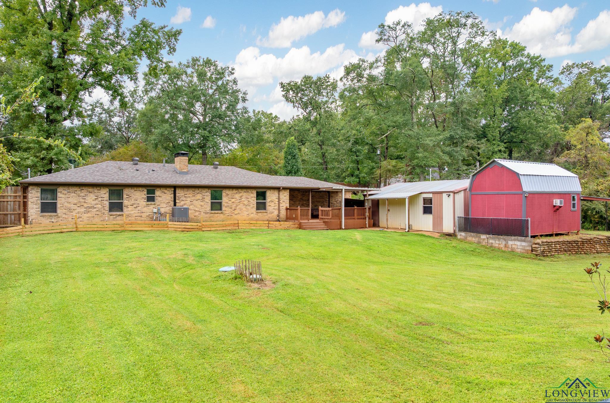 Longview, Texas 75605, United States, 3 Bedrooms Bedrooms, ,2 BathroomsBathrooms,Residential,Active,207941