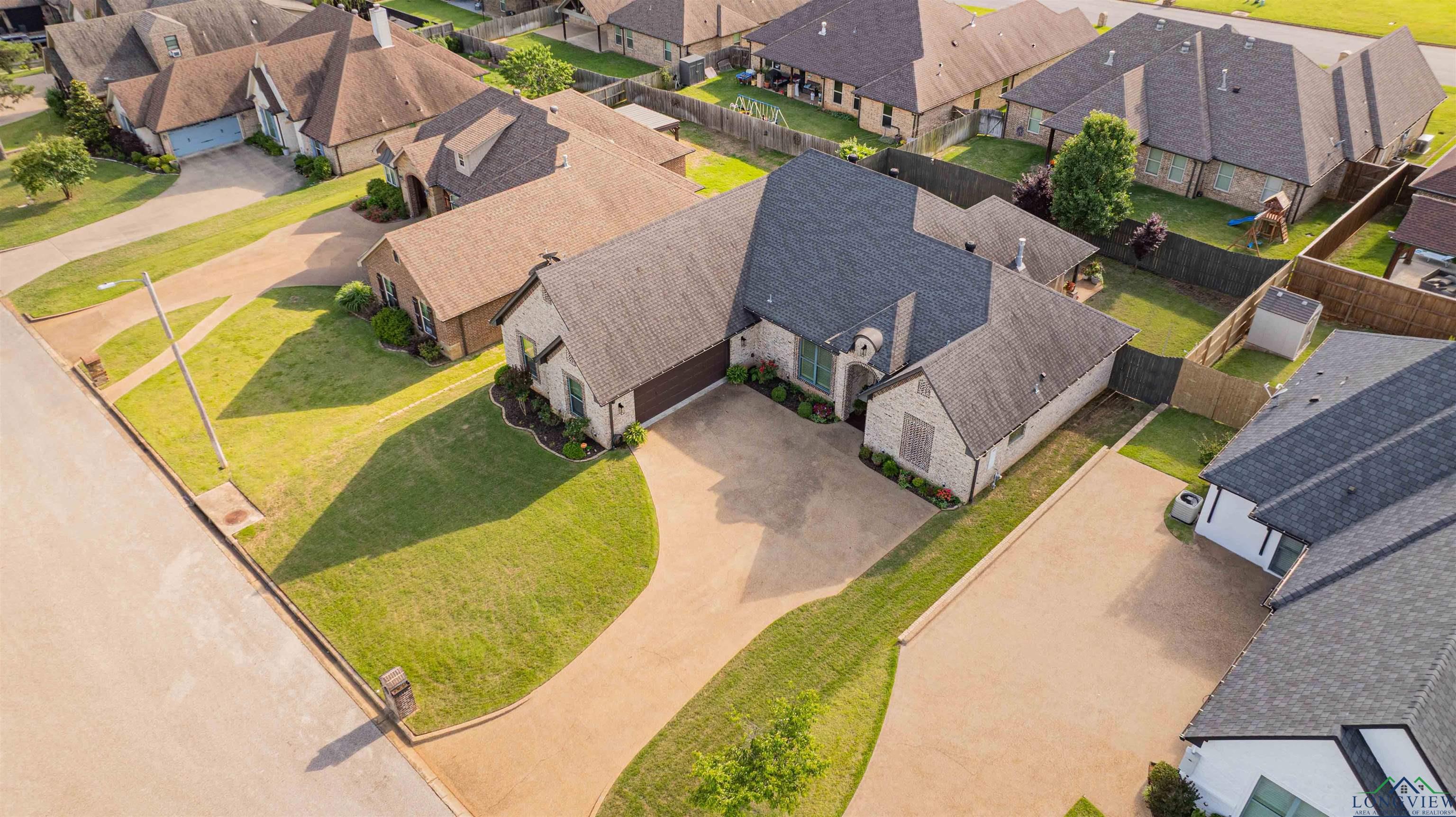 1701 Riviera Drive, Longview, Texas image 32