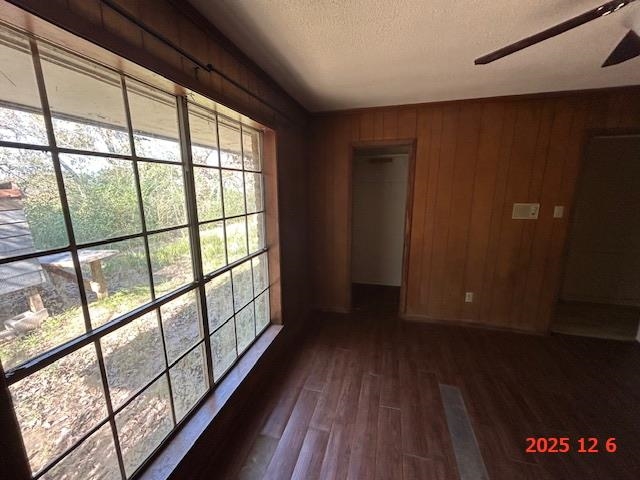 Frankston, Texas 75763, United States, 4 Bedrooms Bedrooms, ,3 BathroomsBathrooms,Residential,Active,254522