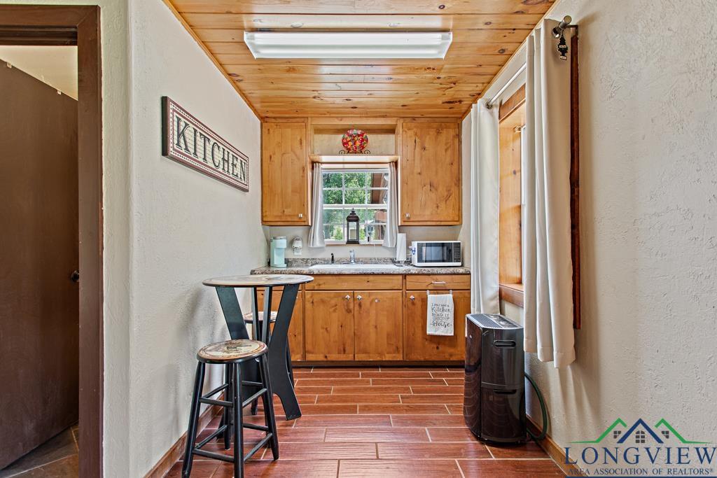 5766 Fm 279, Ben Wheeler, Texas image 19