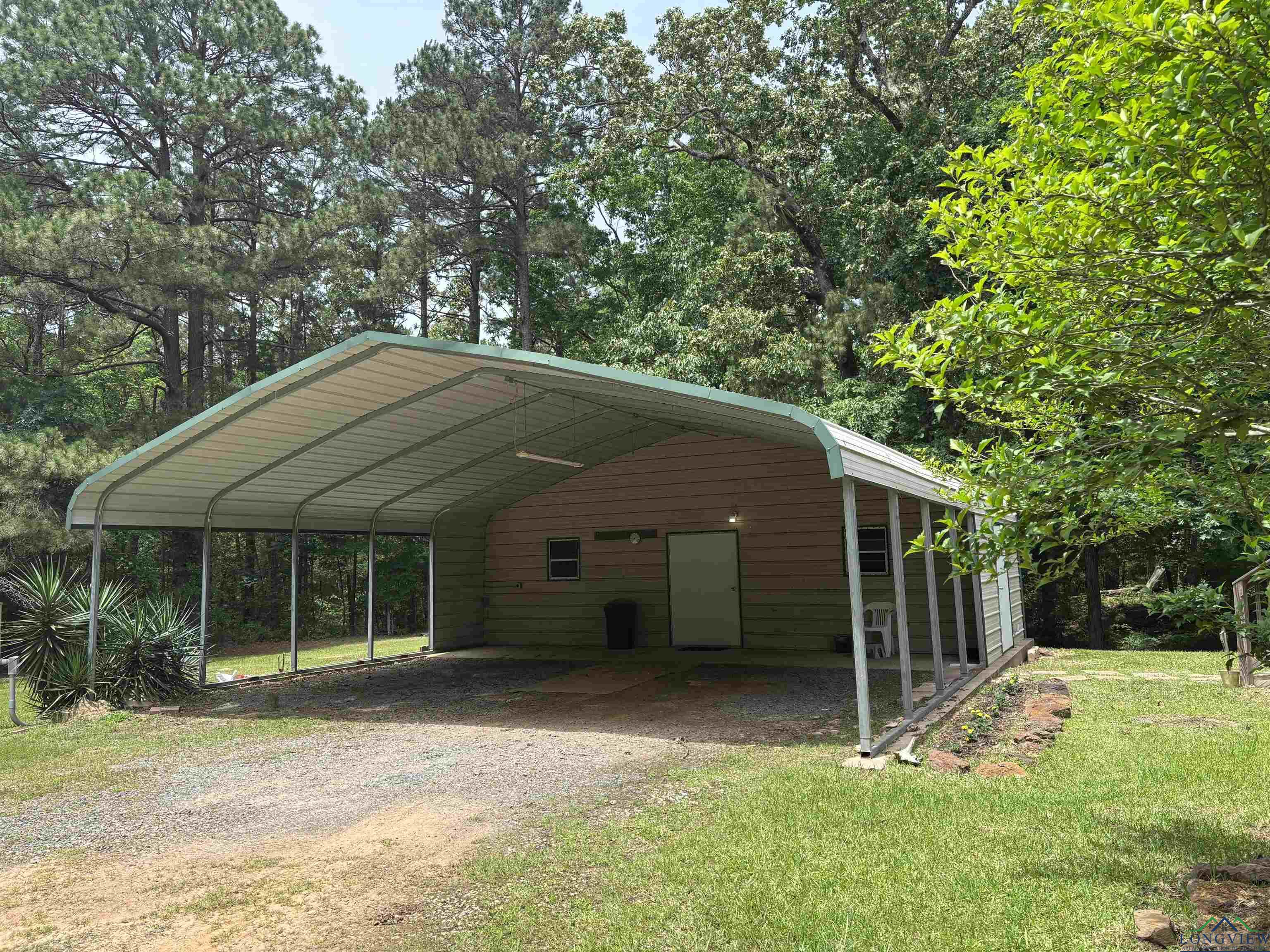 299 Pr 1128, Marshall, Texas image 39