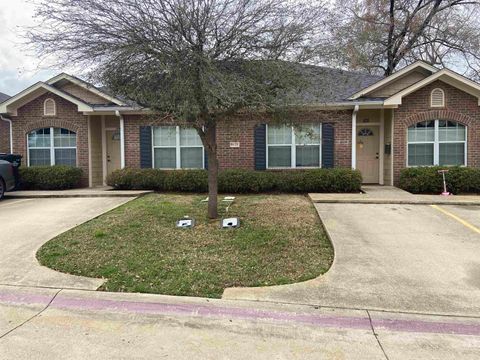 Multifamily For Sale - 1621 Stanley Dr<br/> Gregg County, Longview, TX 75604