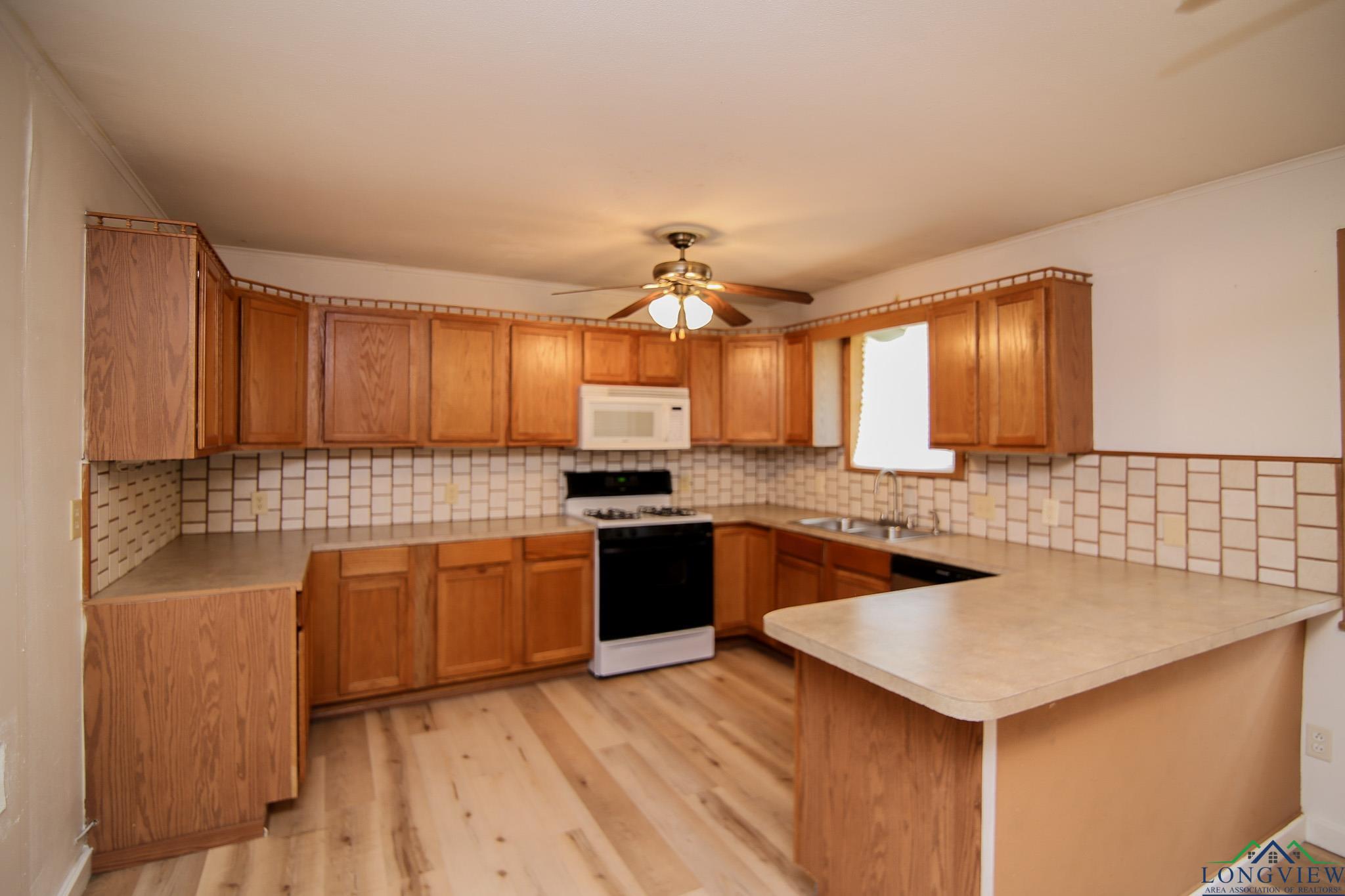 1010 Annette Dr, Longview, Texas image 5