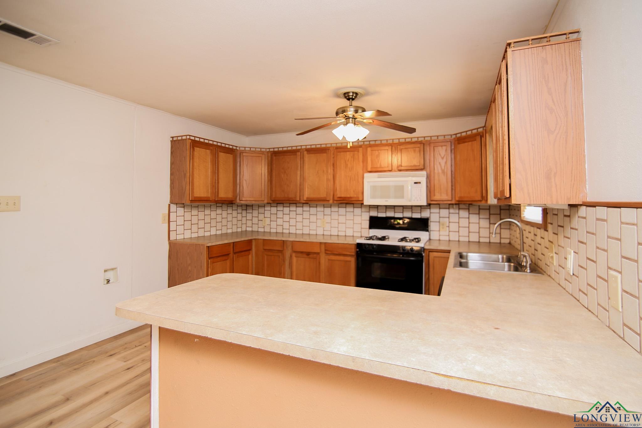 1010 Annette Dr, Longview, Texas image 6