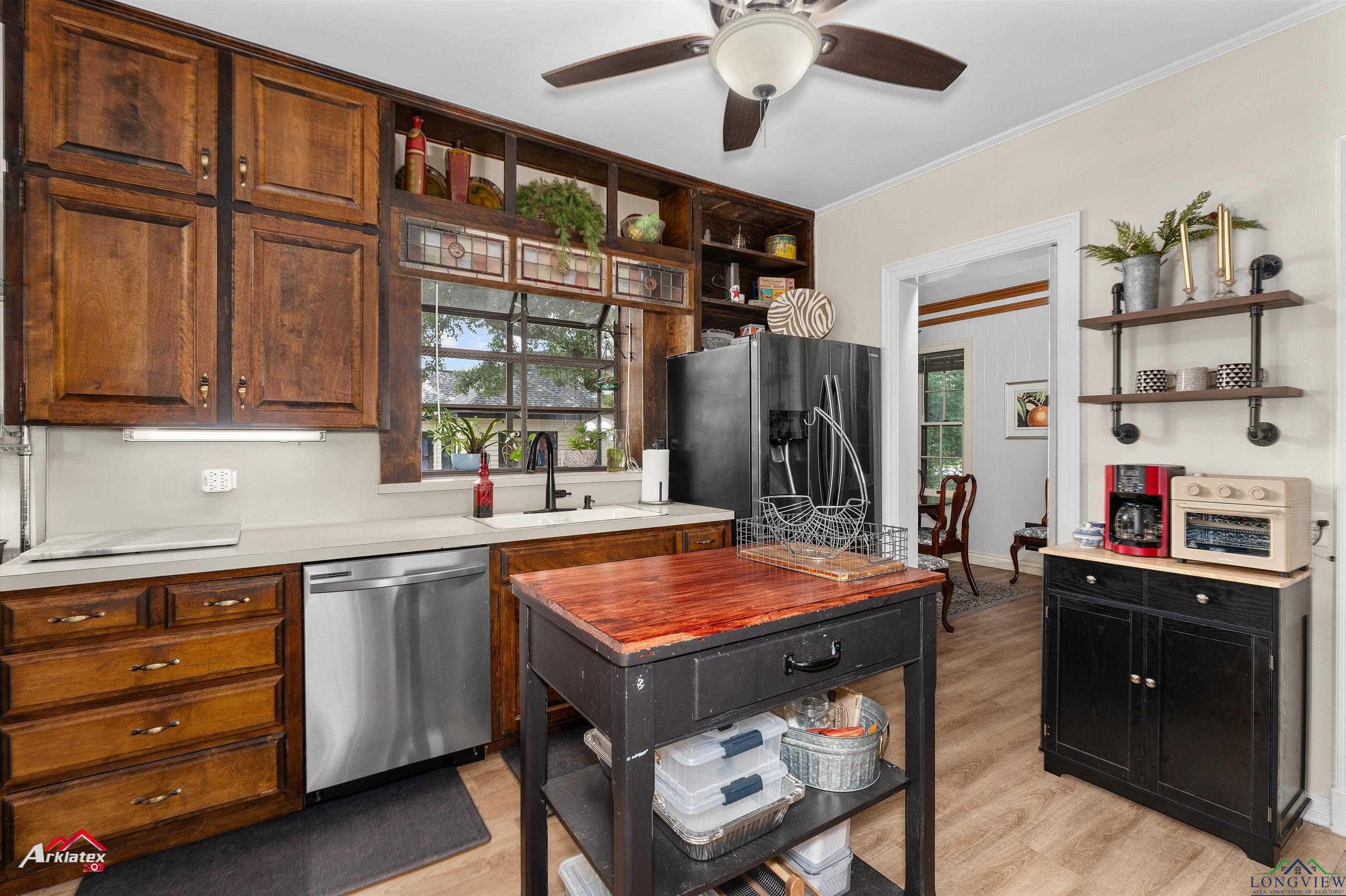 1010 S Main St, Henderson, Texas image 19