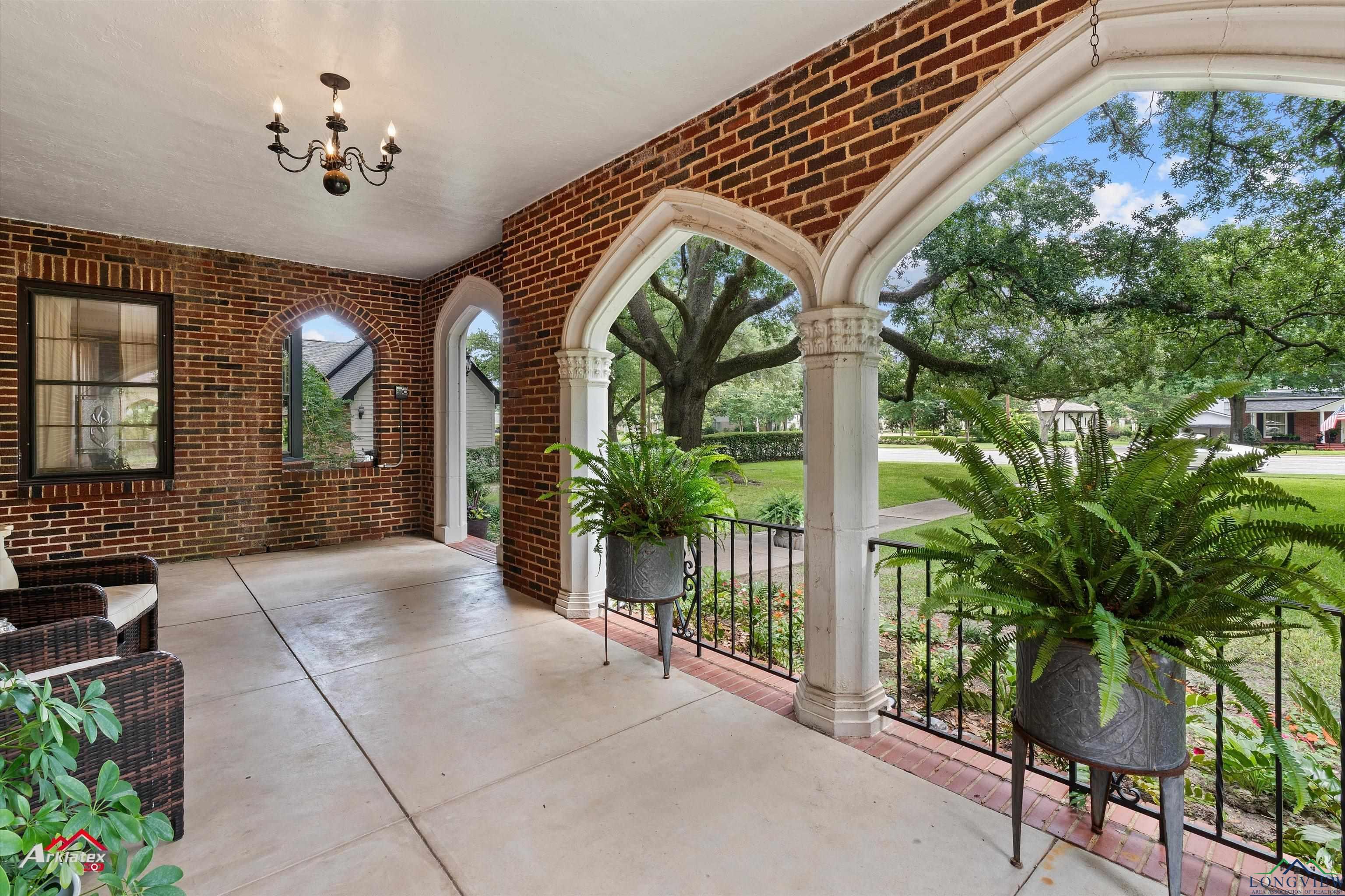 1010 S Main St, Henderson, Texas image 10