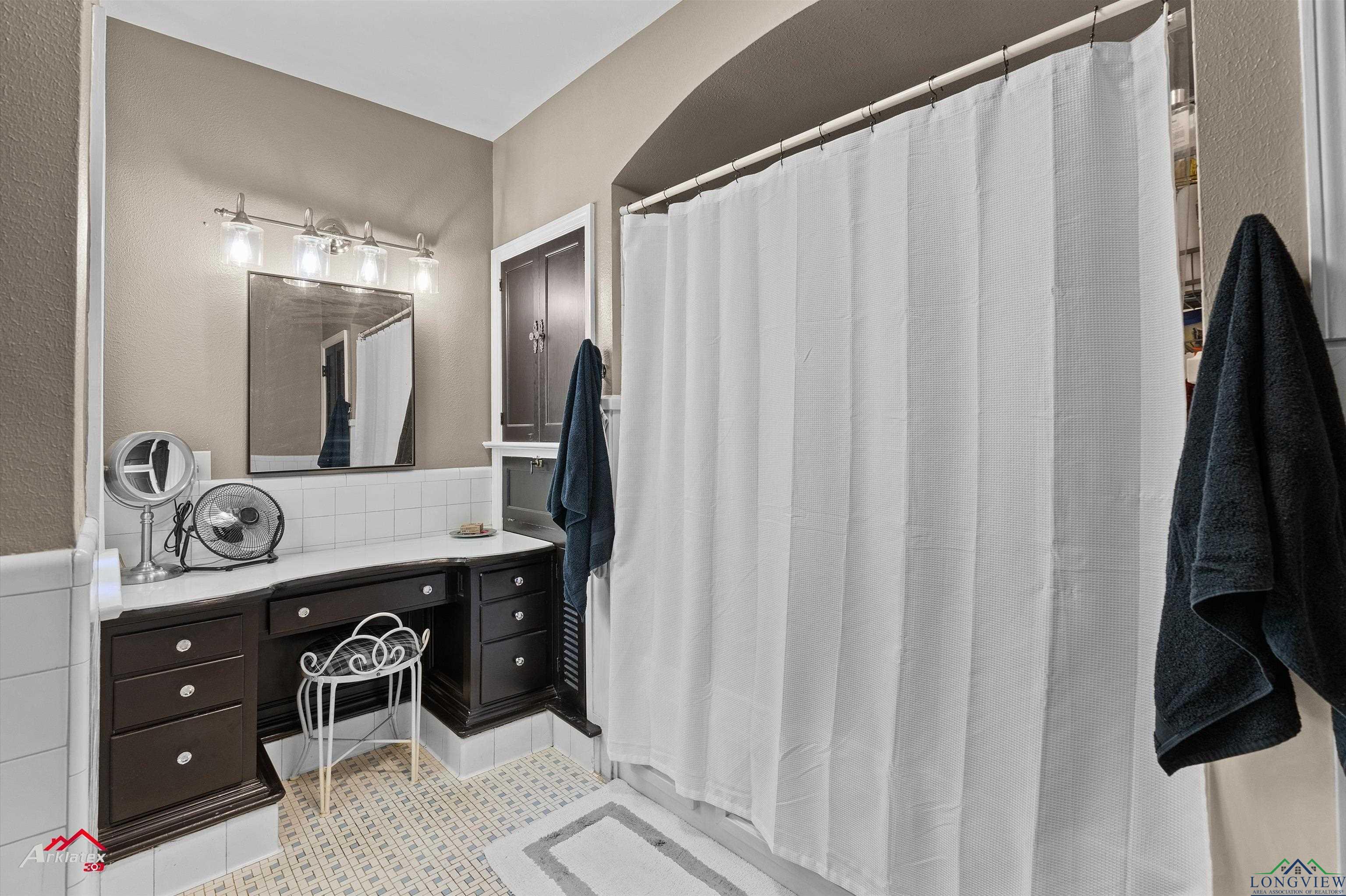 1010 S Main St, Henderson, Texas image 38