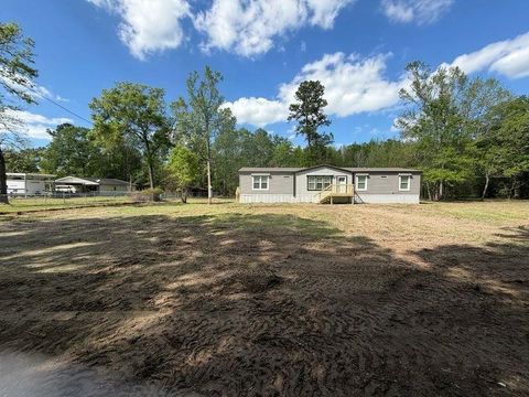 Mobile Home For Sale - 7024 Morris Rd<br/> Orange County, Orange, TX 77632
