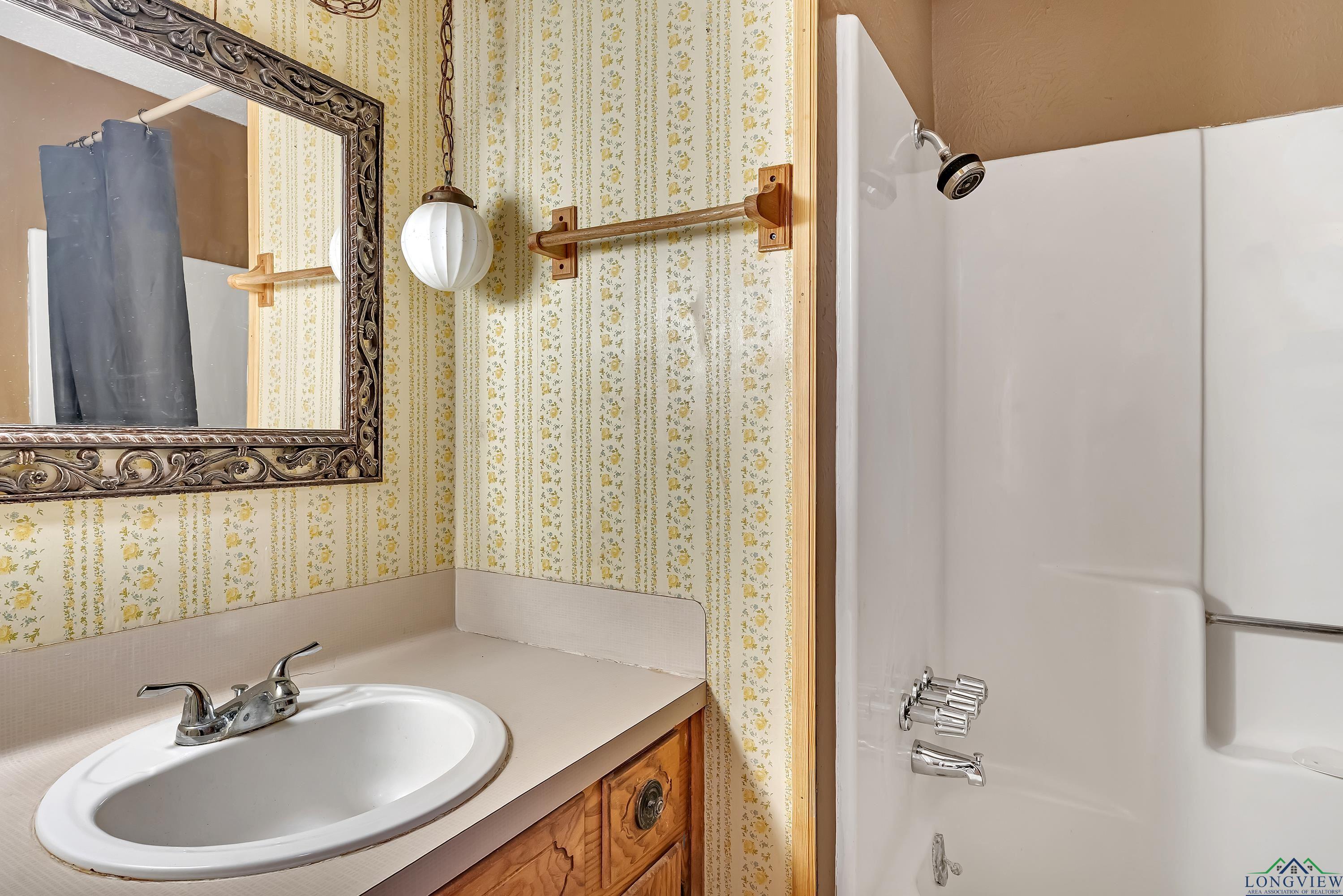 22 Melanie Court, Longview, Texas image 12