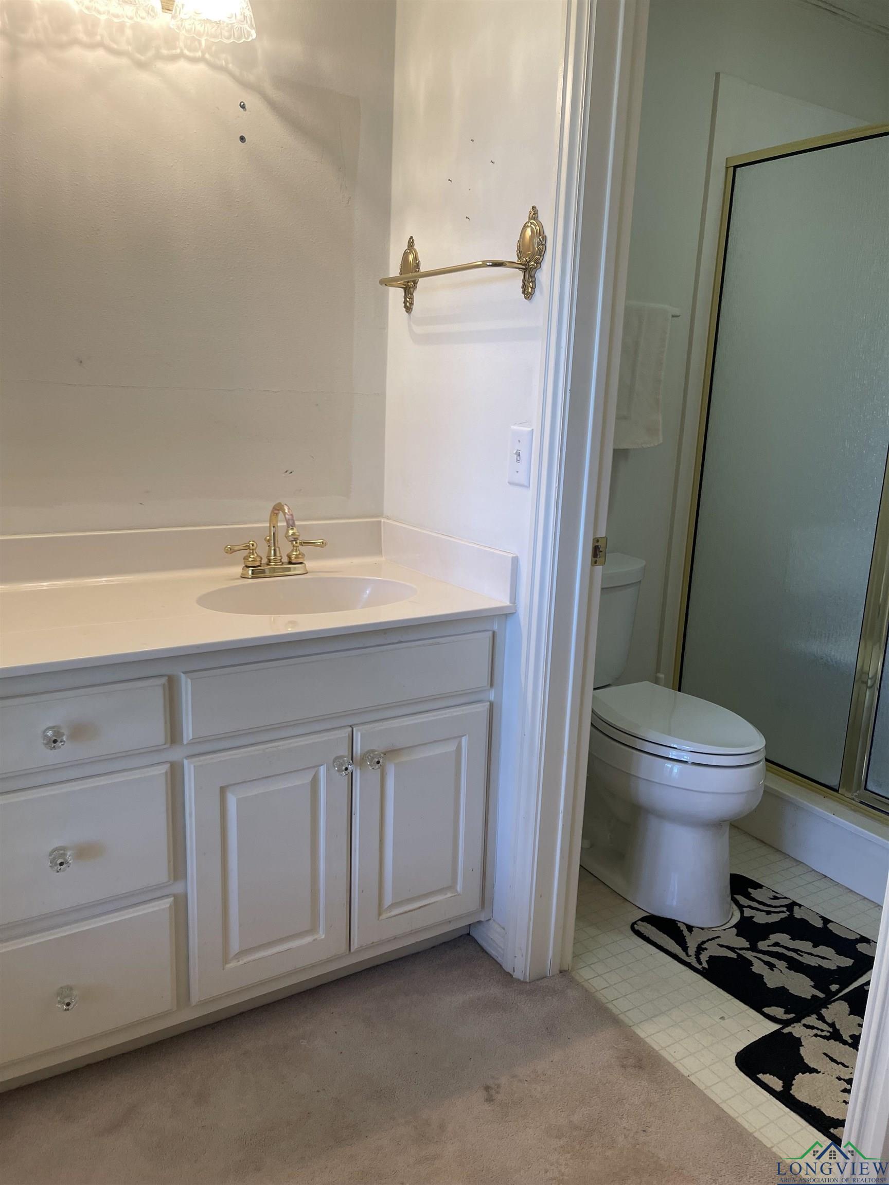 1404 Stonebriar Dr, Carthage, Texas image 7