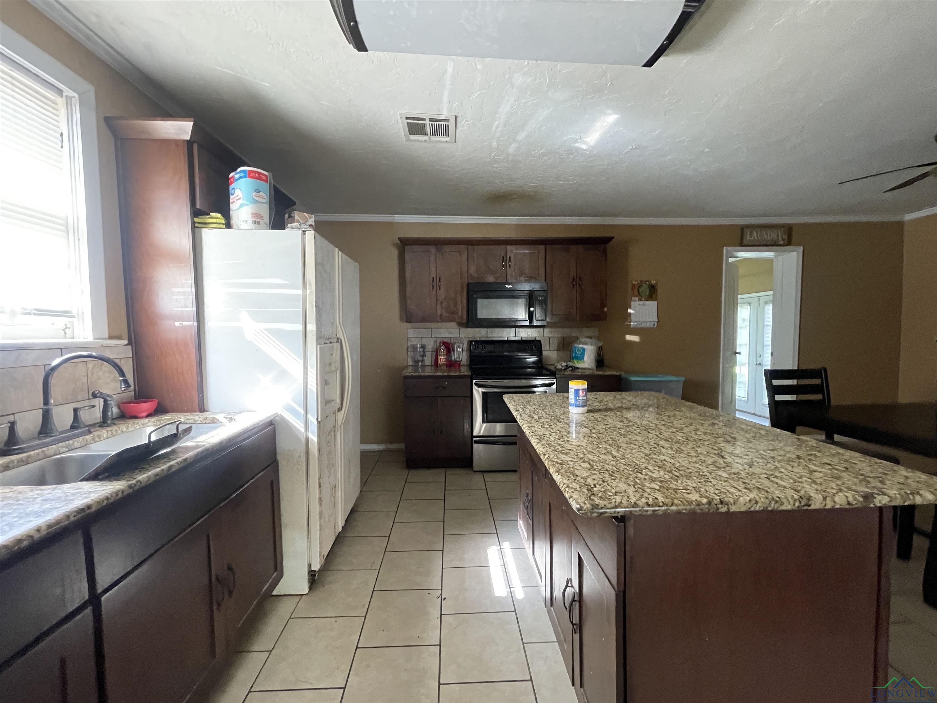 107 Jewel Dr, Longview, Texas image 3