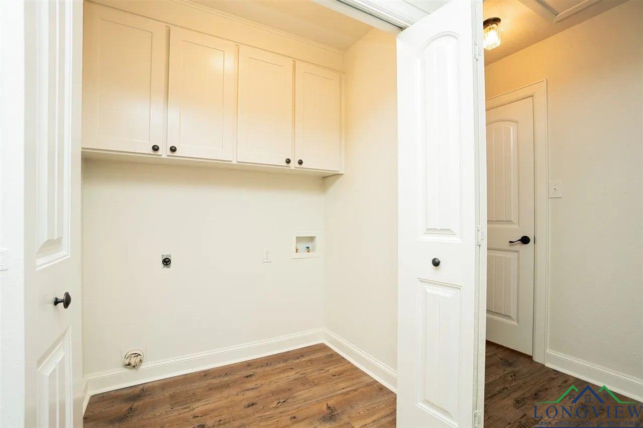 24153 Bogey Lane, Gladewater, Texas image 16