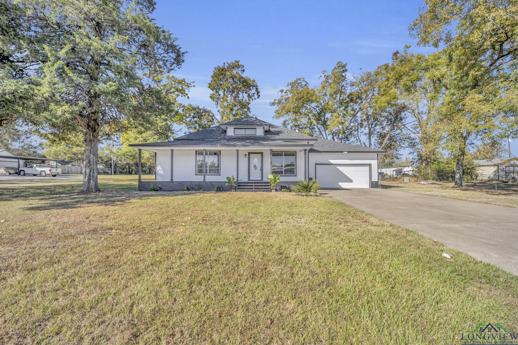 180 S Stonewall St, Tatum, Texas image 1