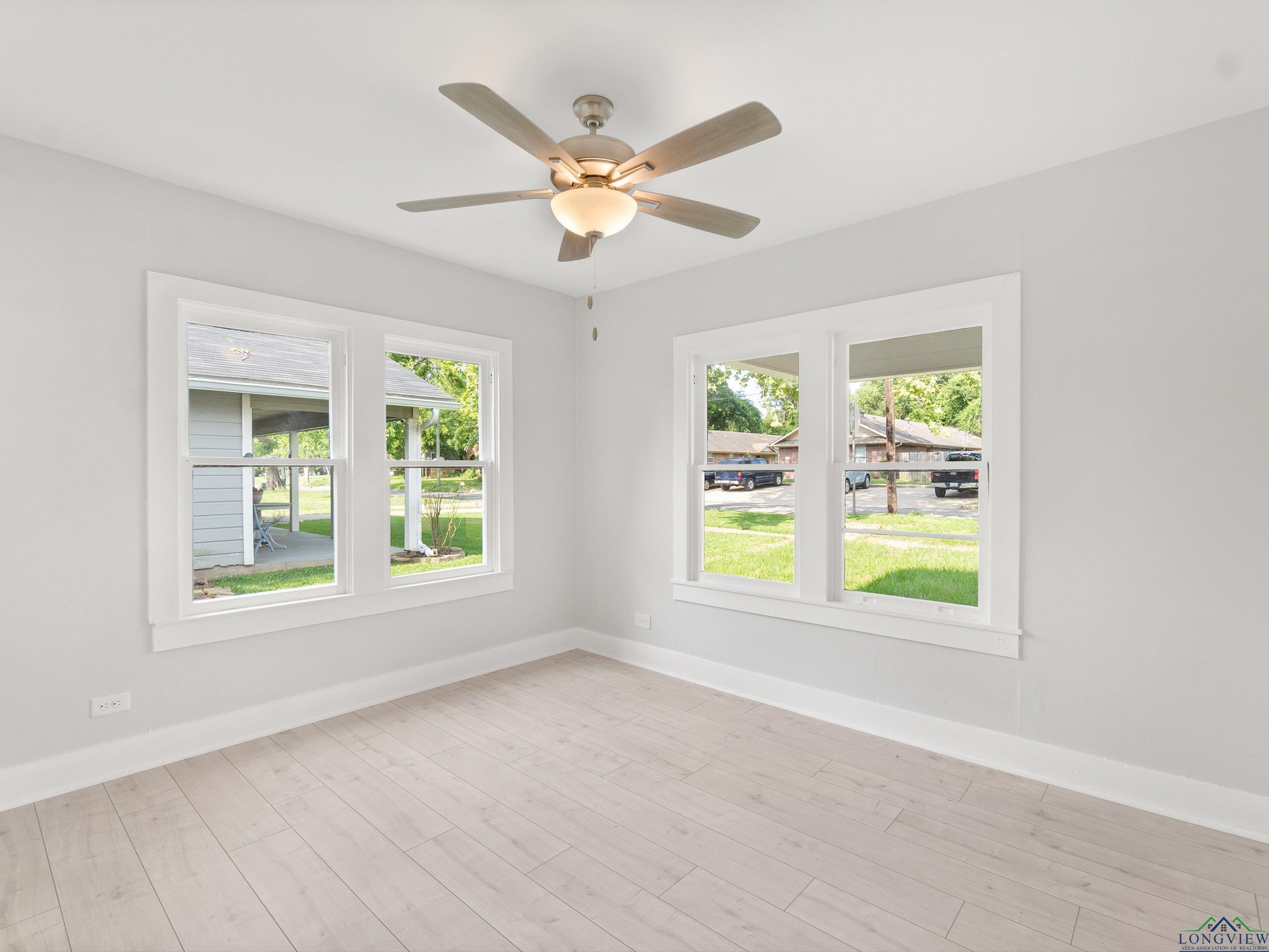 617 N Trinity St, Gilmer, Texas image 13
