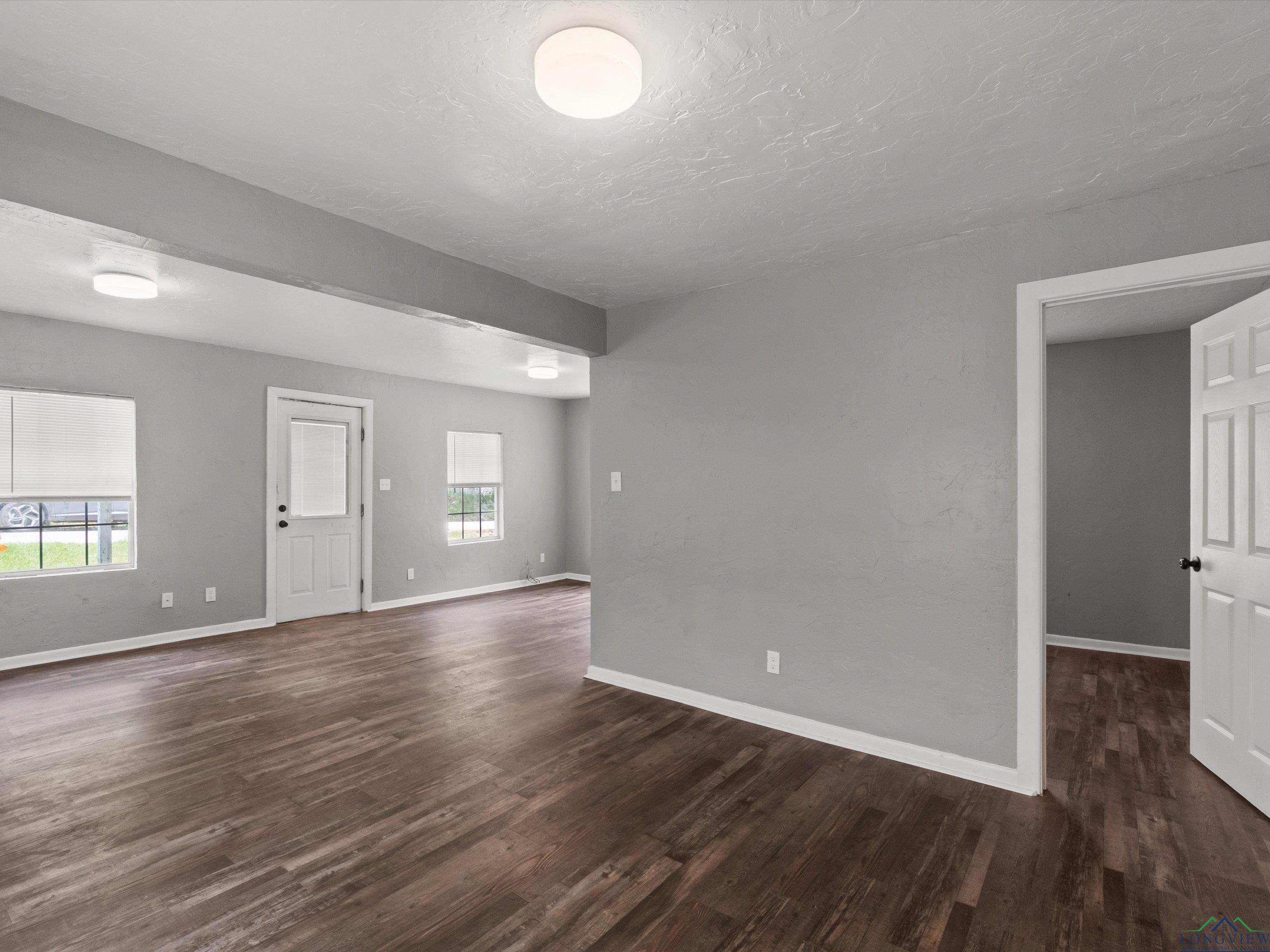 509 Clark St, Gilmer, Texas image 10