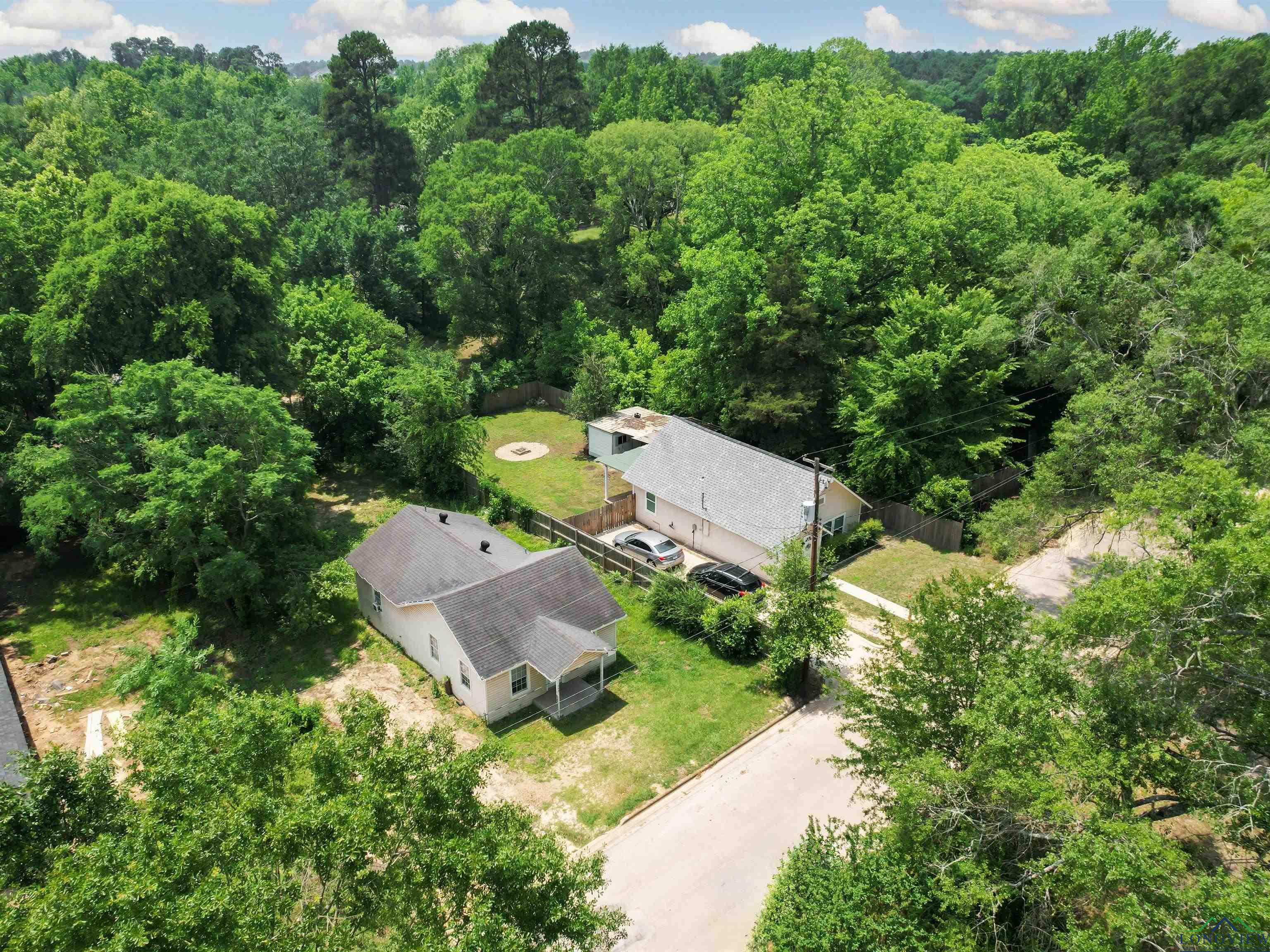 509 Clark St, Gilmer, Texas image 19
