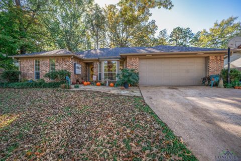 A home in Gladewater