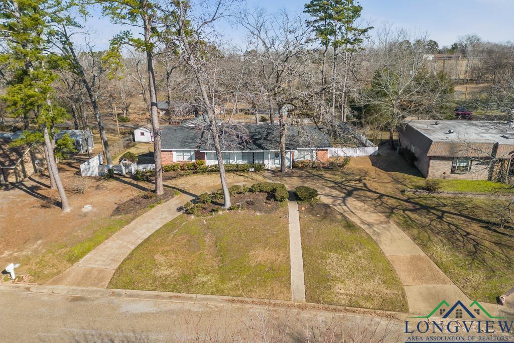 1615 Frost Street, Gilmer, Texas image 39