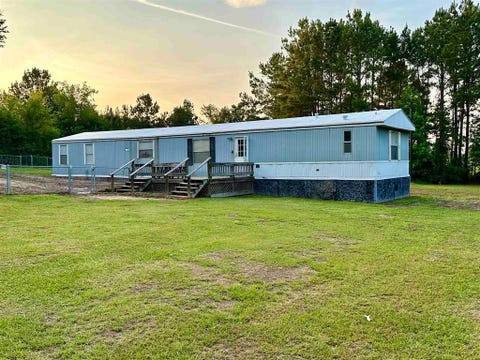 Homes For Sale - 16809 Fm 1797<br/> Tatum, TX 75691