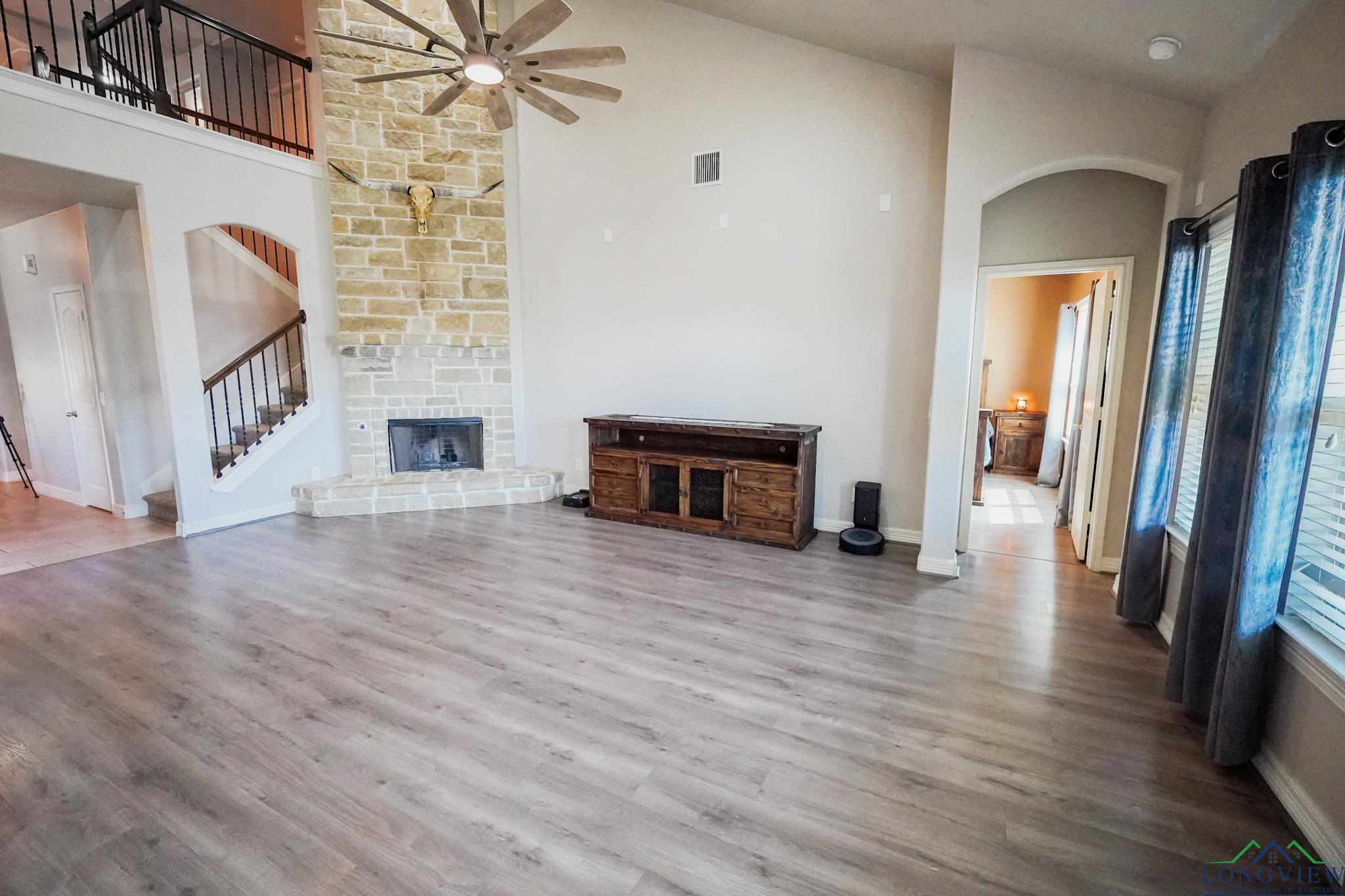 1126 Ruddy Duck, New Braunfels, Texas image 3