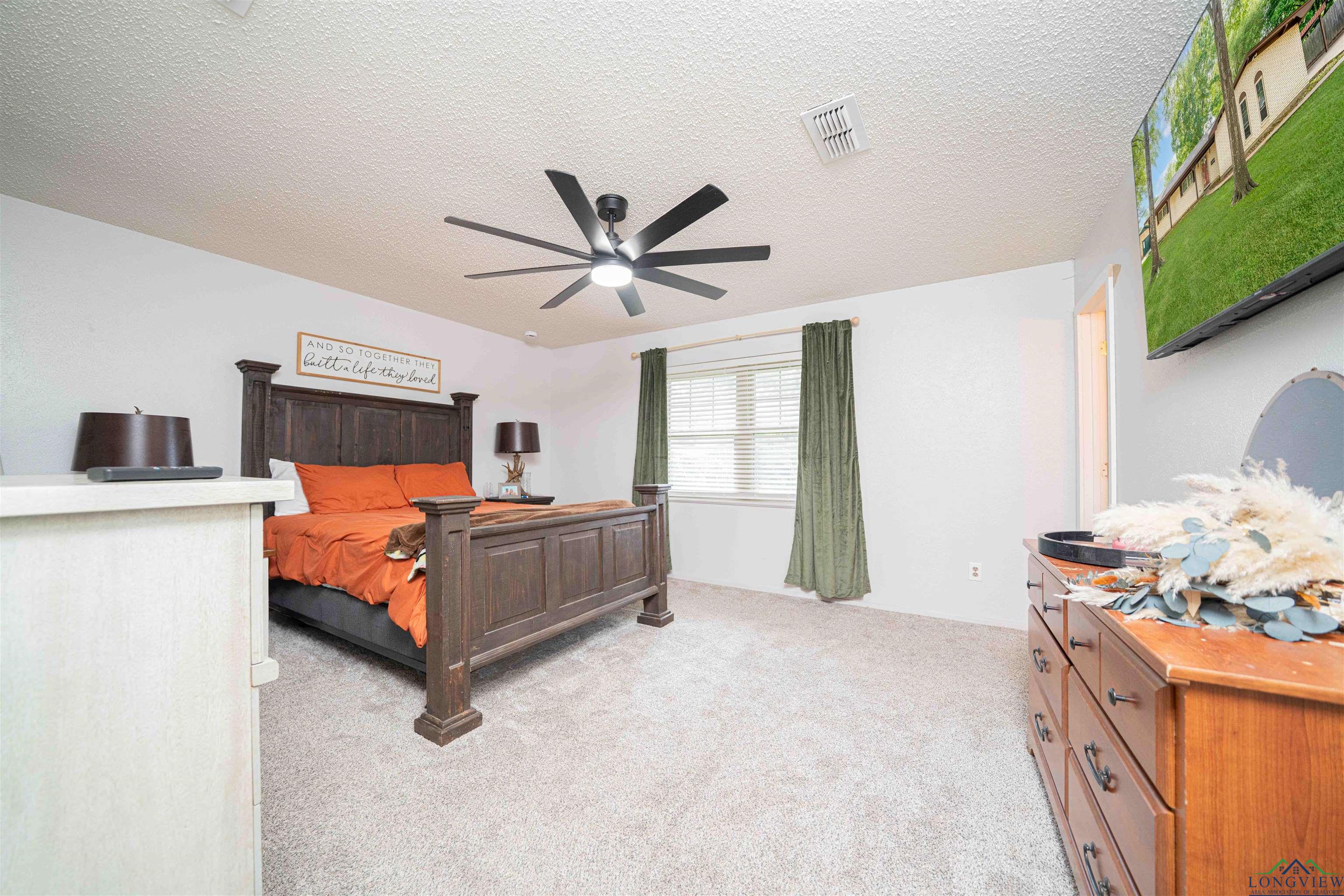 1309 Tony St, White Oak, Texas image 12