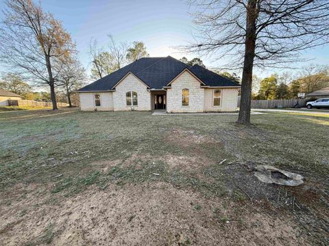 Homes For Sale - 156 Terra Ln<br/> Gregg County, Longview, TX 75605