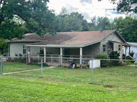 Homes For Sale - 348 Louie Bryan Rd<br/> Longview, TX 75603