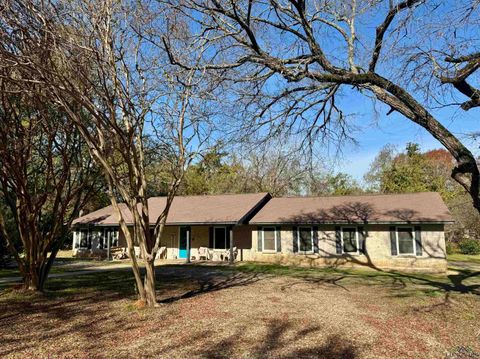 A home in Hughes Springs