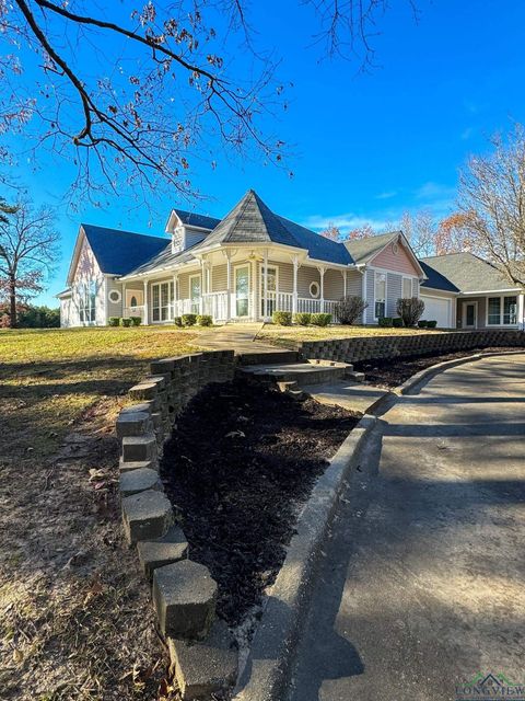 A home in Bivins