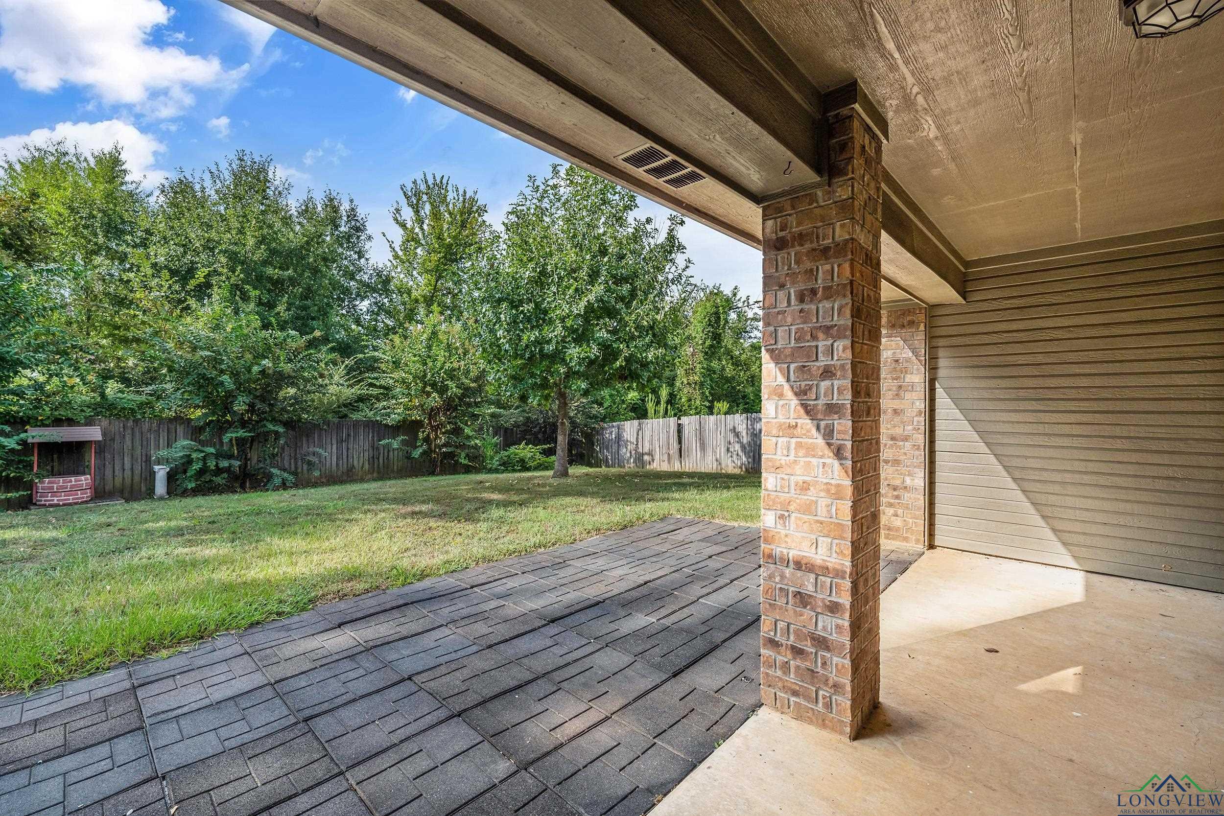 1624 Crockett Dr, Tyler, Texas image 23