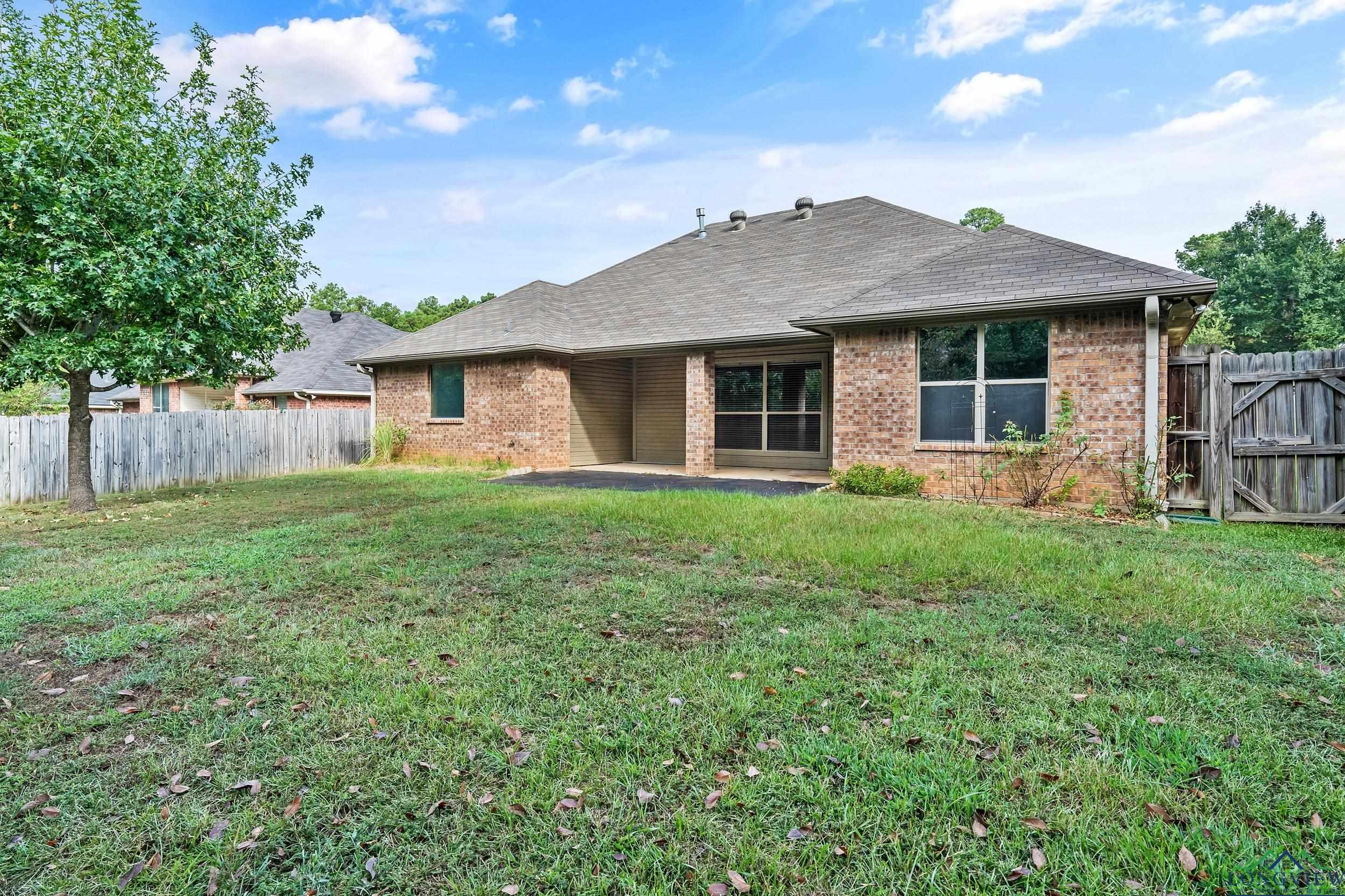1624 Crockett Dr, Tyler, Texas image 24