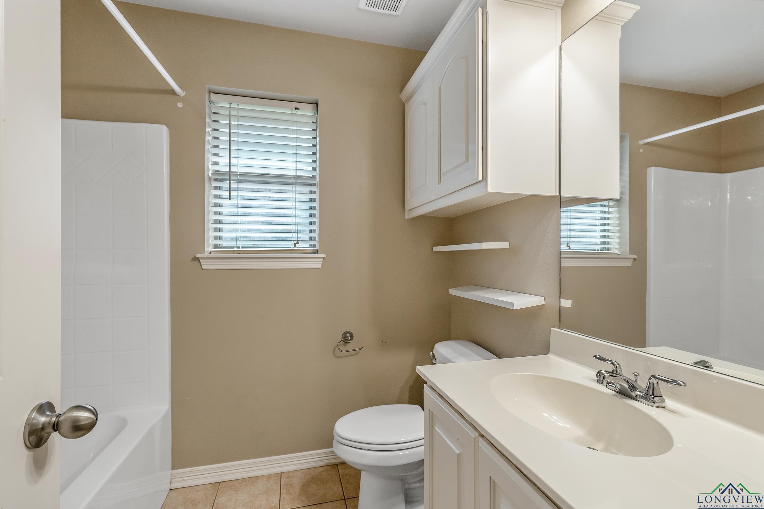 1624 Crockett Dr, Tyler, Texas image 19