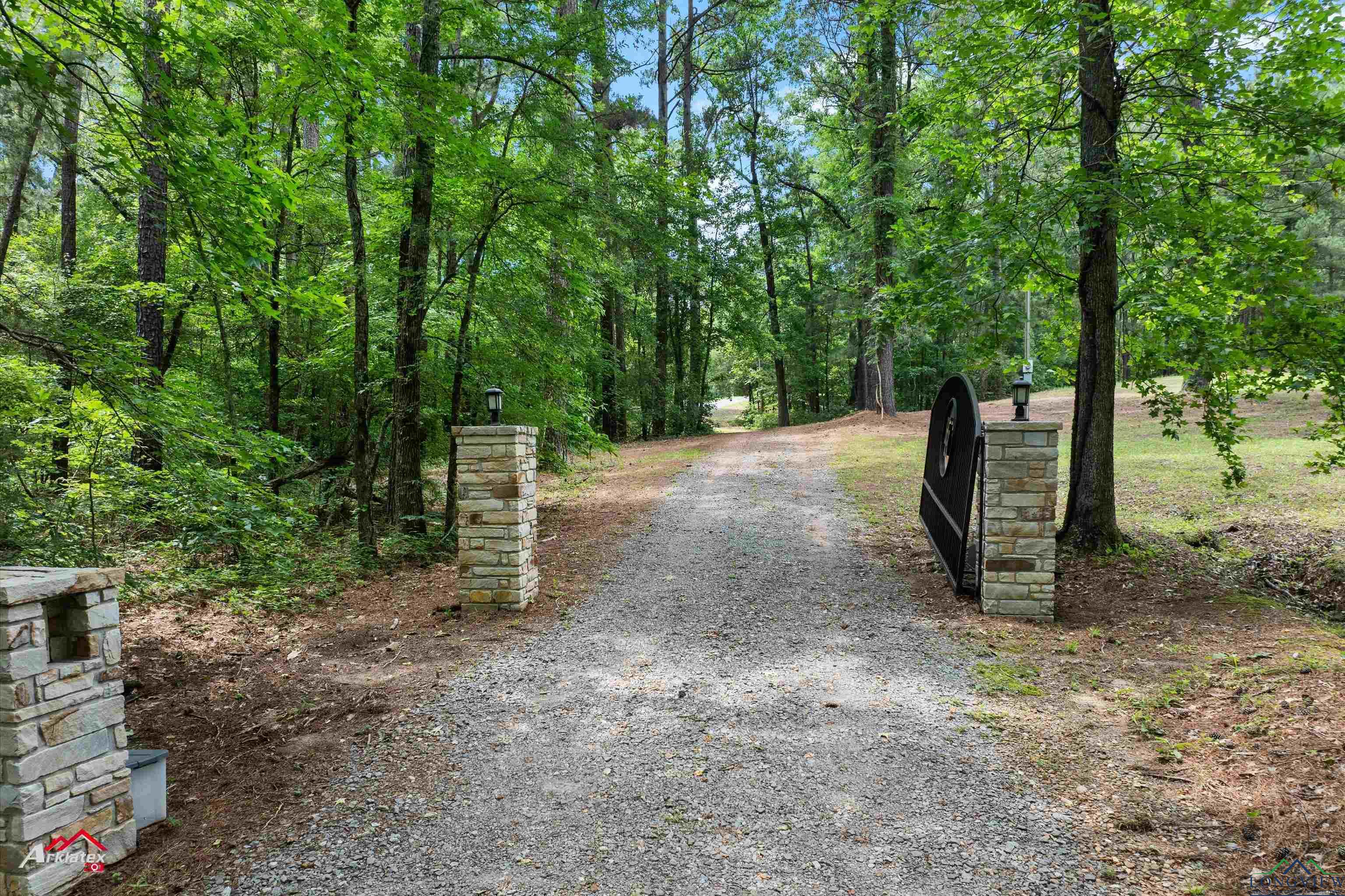 529 Munden Dance Hall Rd, Marshall, Texas image 7