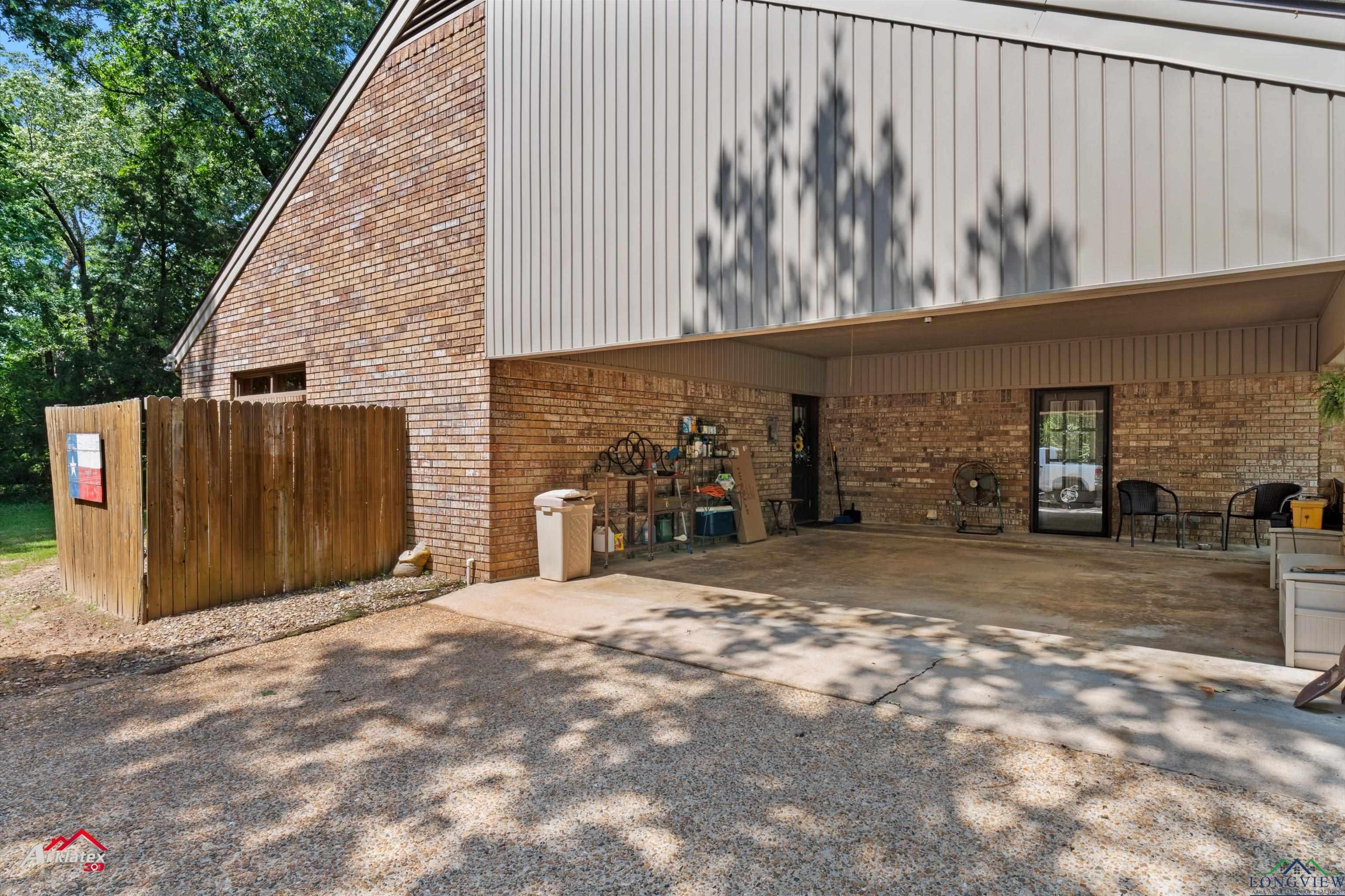 529 Munden Dance Hall Rd, Marshall, Texas image 30