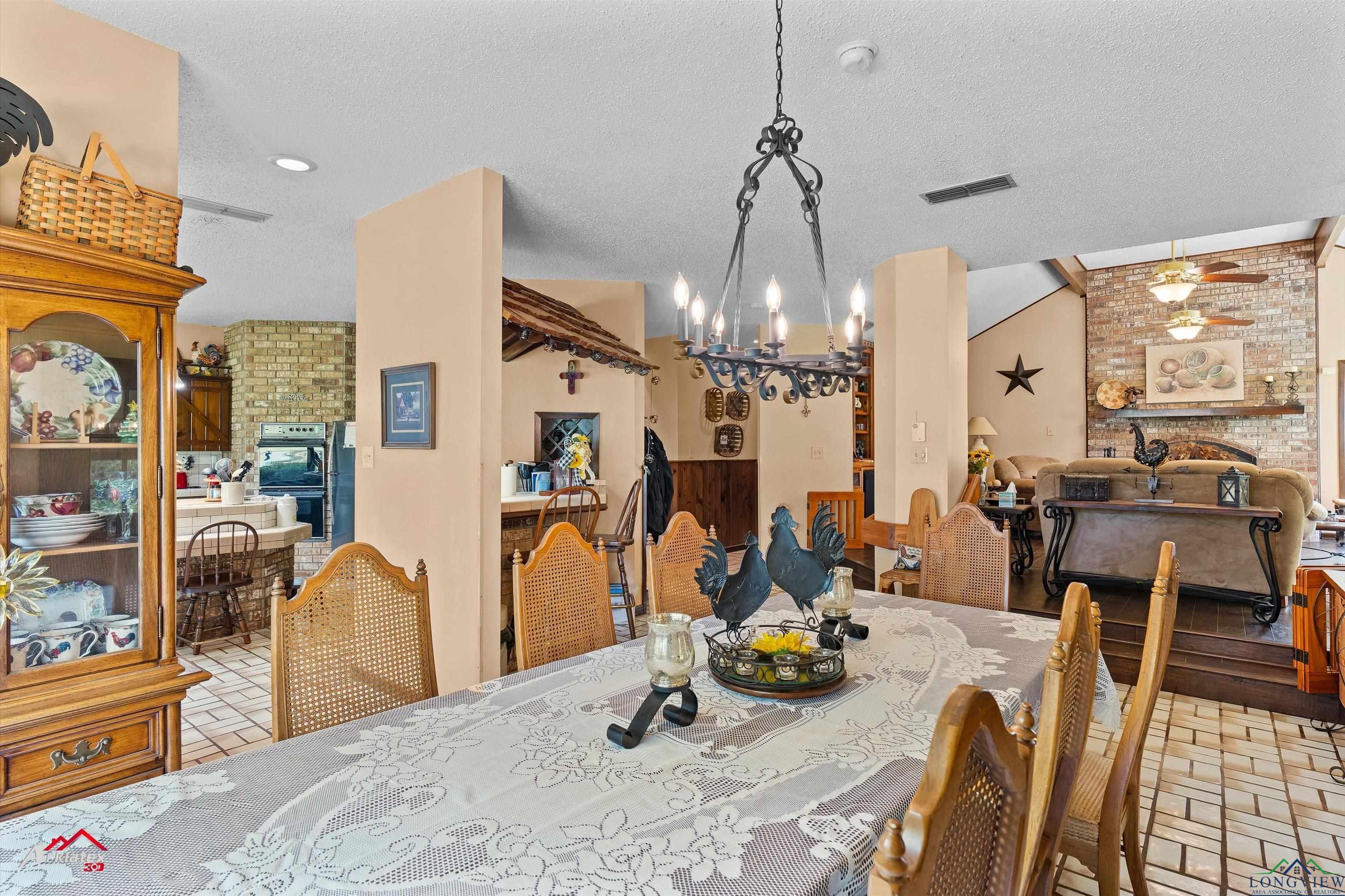 529 Munden Dance Hall Rd, Marshall, Texas image 10