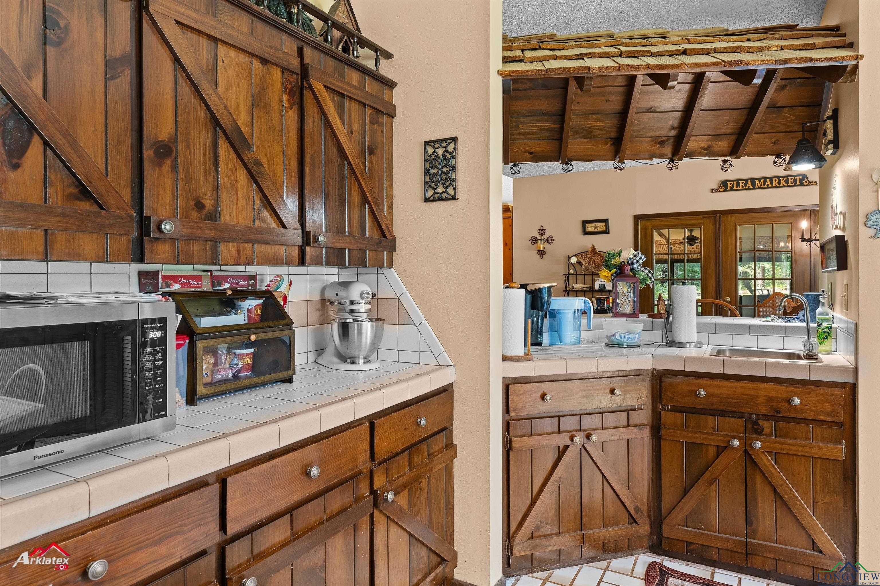 529 Munden Dance Hall Rd, Marshall, Texas image 14