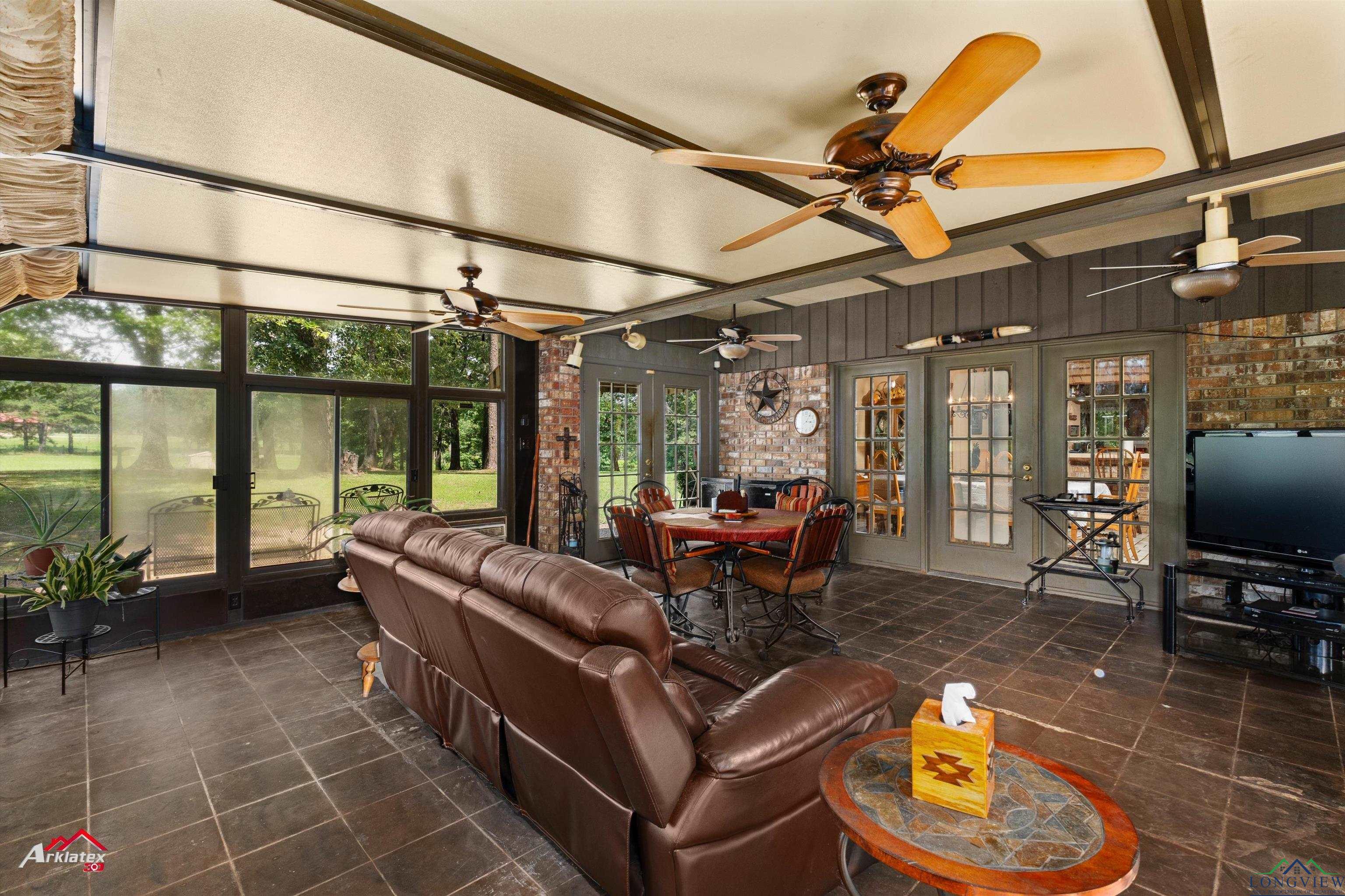 529 Munden Dance Hall Rd, Marshall, Texas image 29