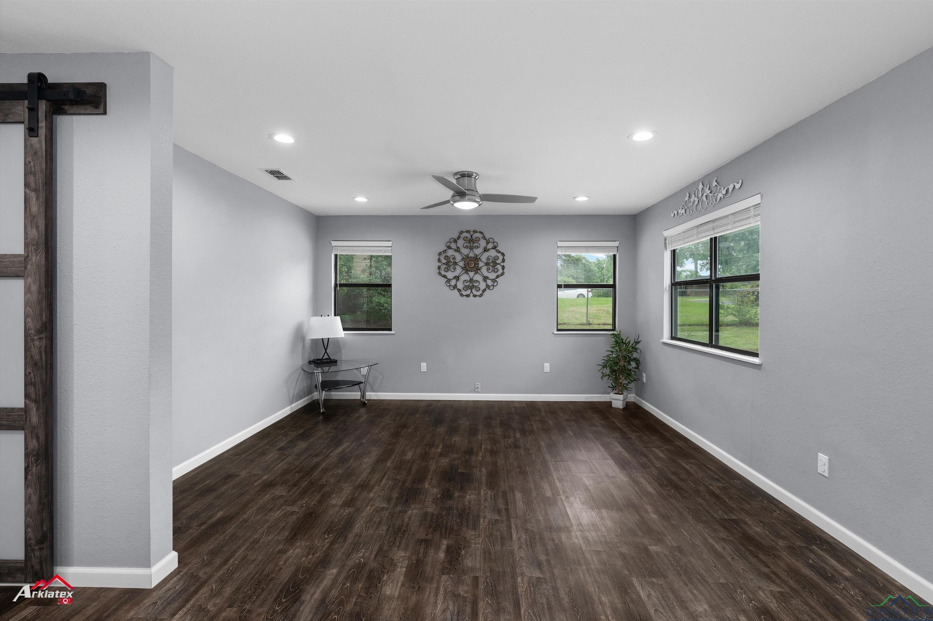 211 Locklear Ave, Longview, Texas image 6
