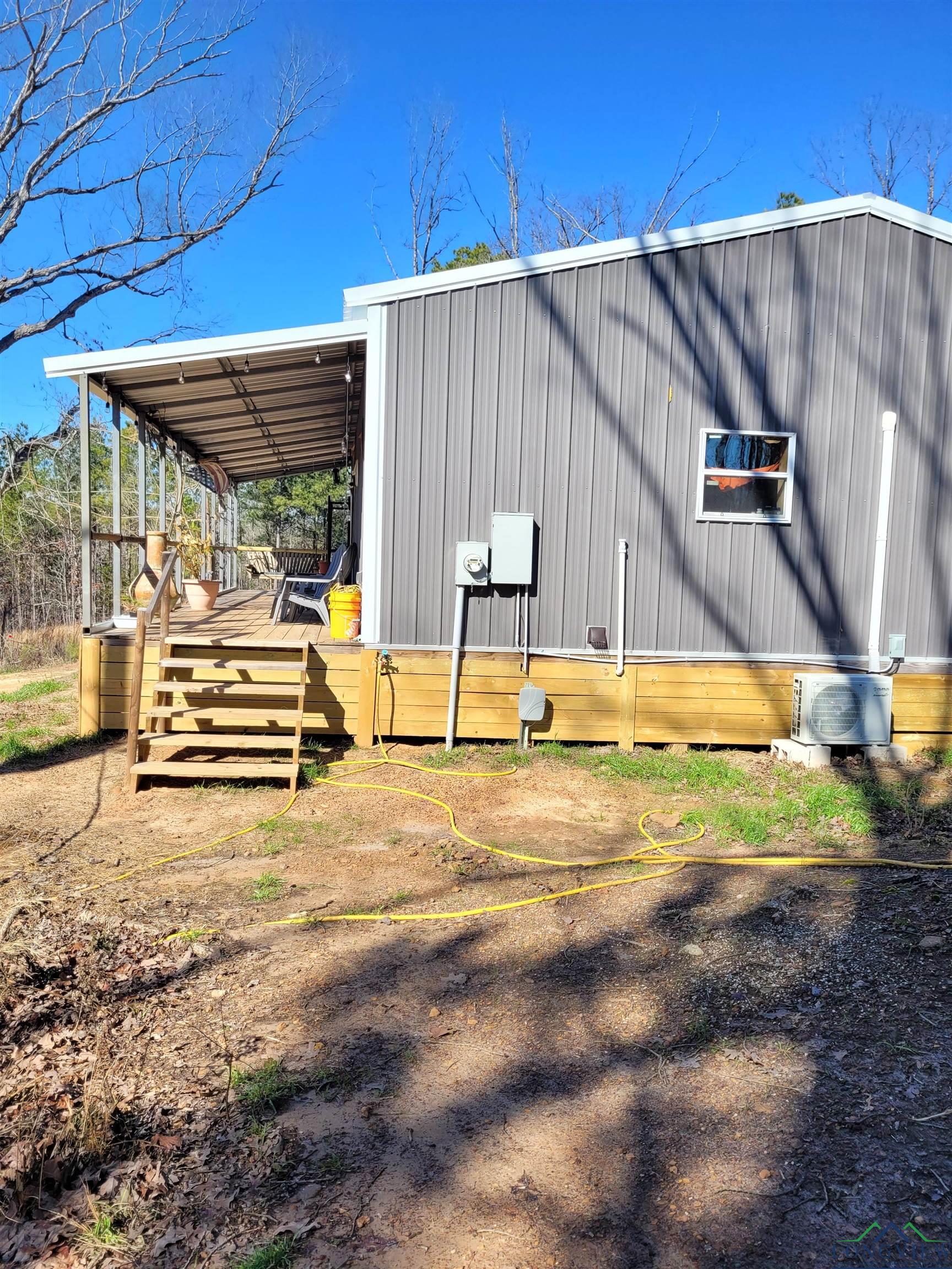 6404 Periwinkle Street, Ore City, Texas image 31