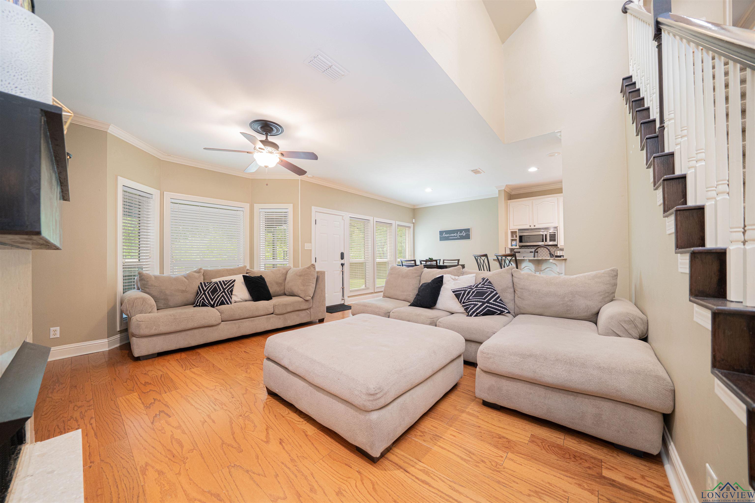 109 Prairie Ln, Longview, Texas image 2