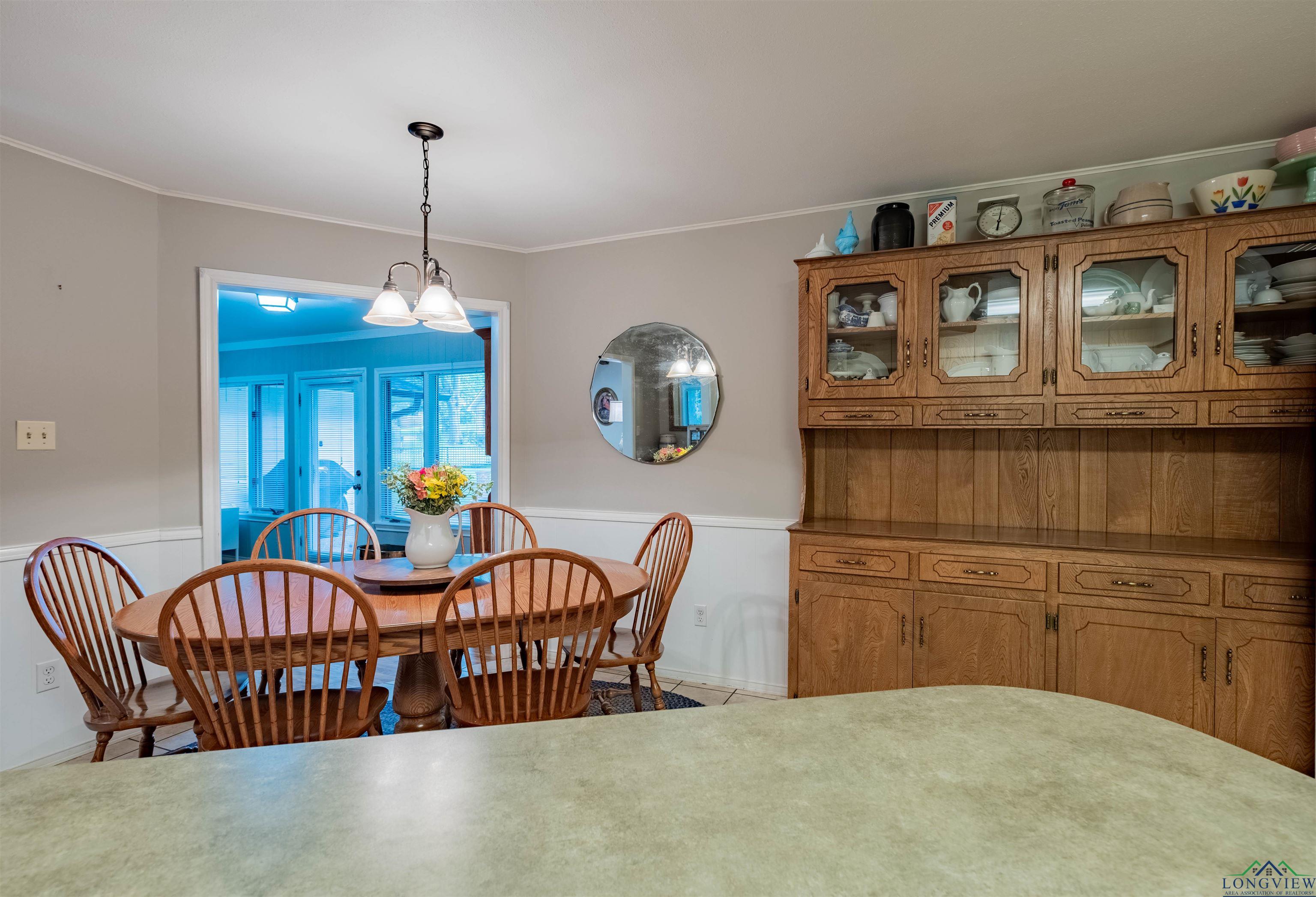 1015 Bel Air Dr, Athens, Texas image 12