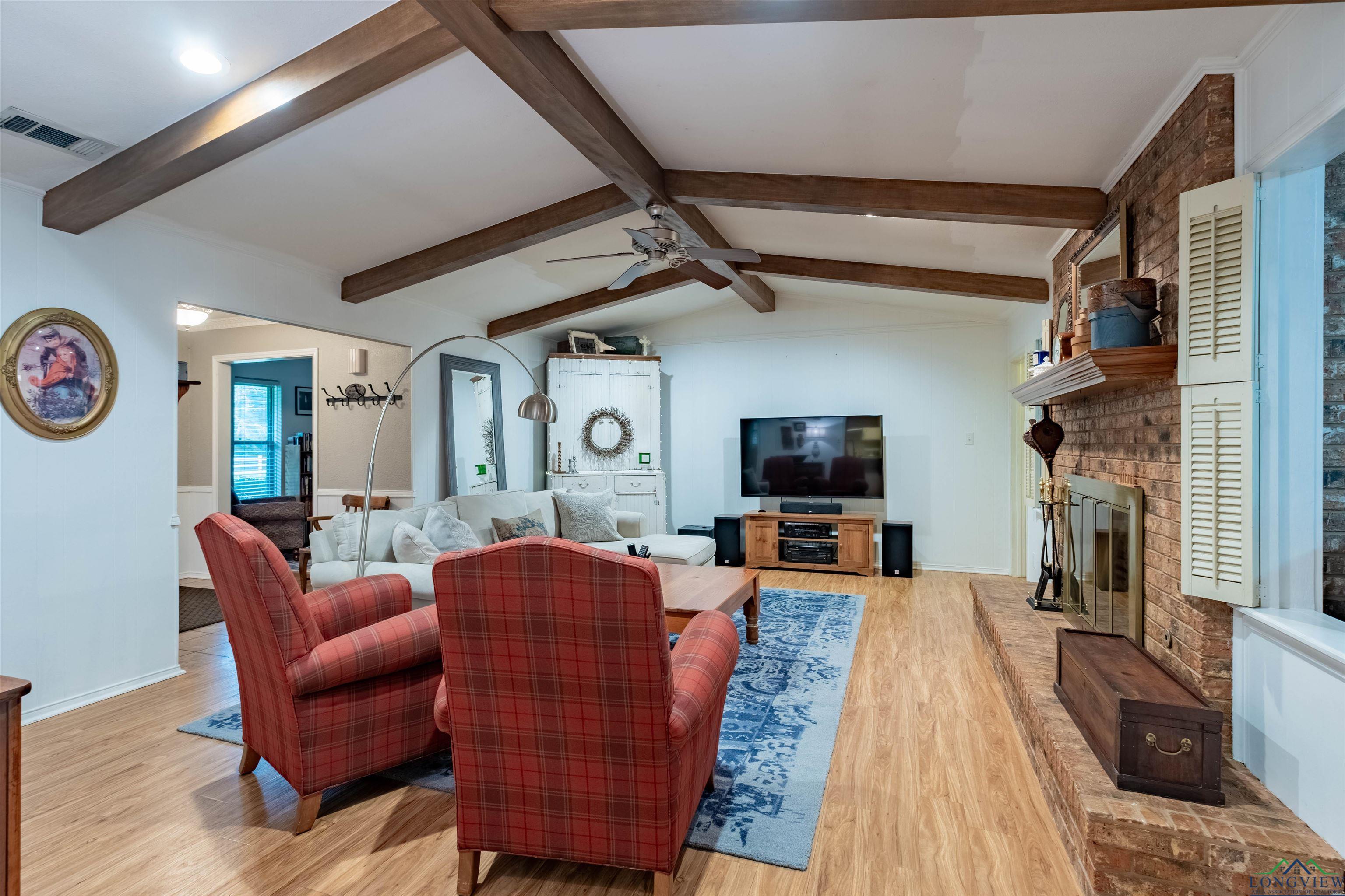 1015 Bel Air Dr, Athens, Texas image 11