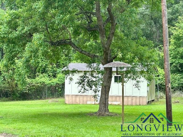 612 Orms St, White Oak, Texas image 22