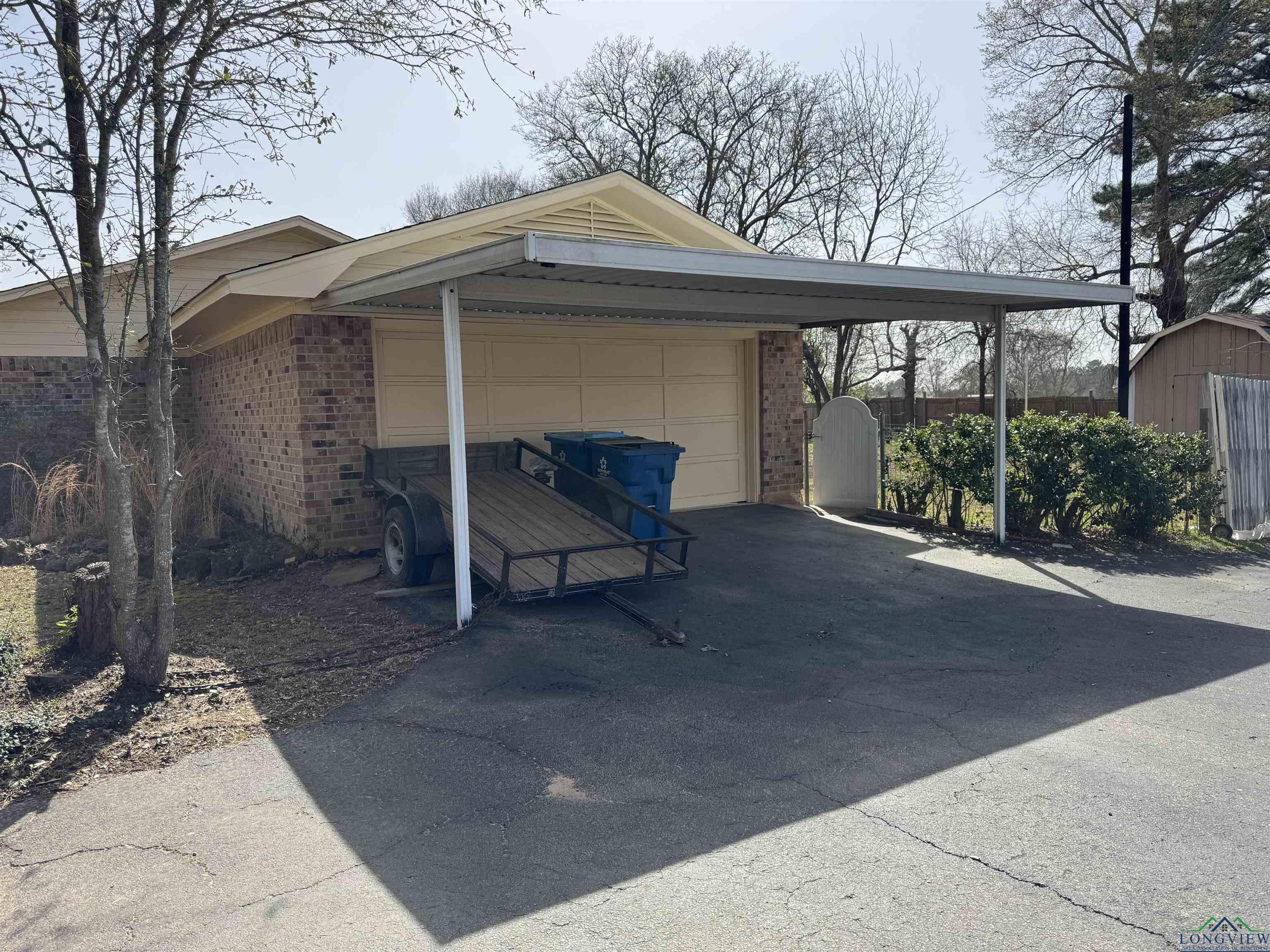 2001 Idylwood, Kilgore, Texas image 2