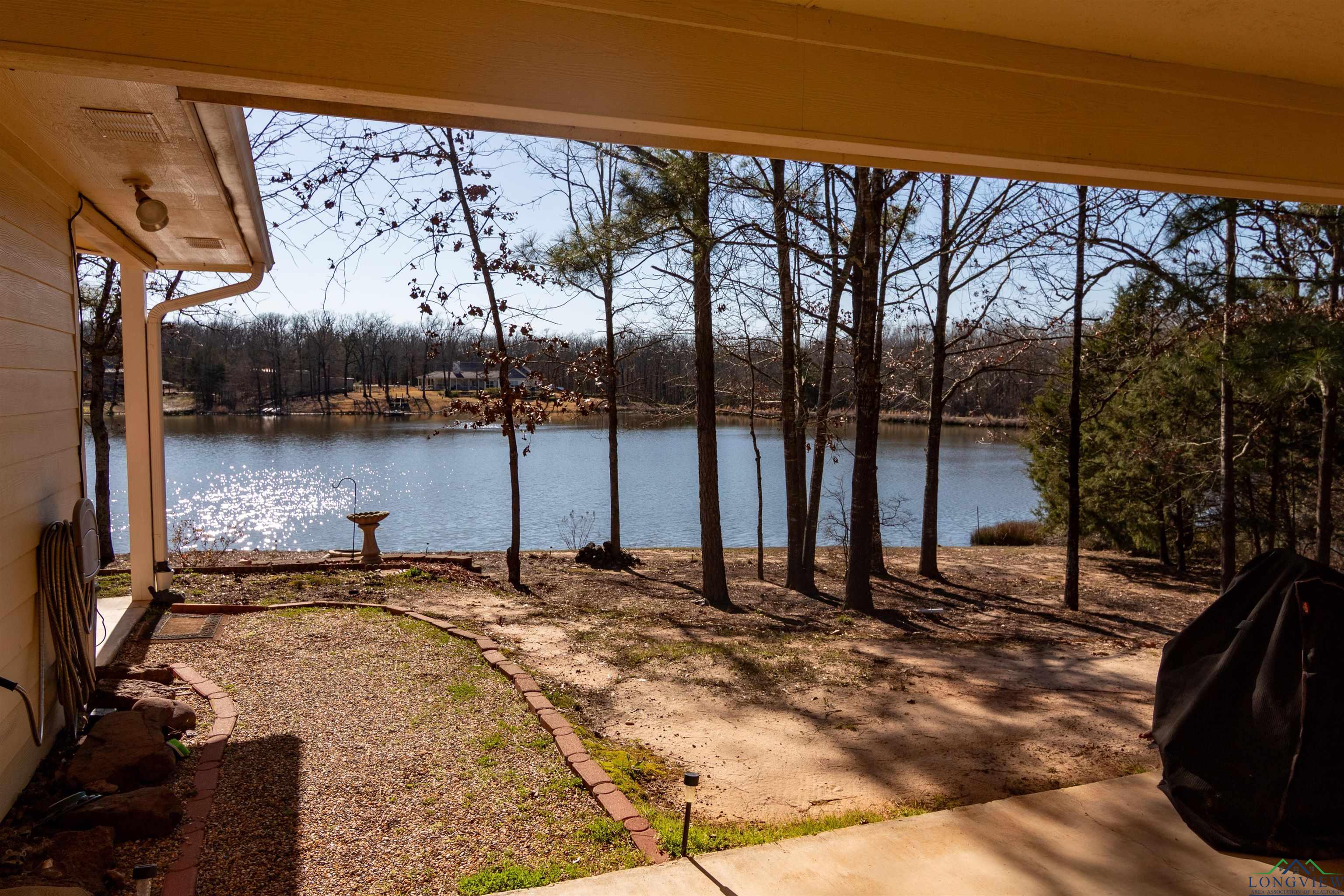 1740 Cr 3333, Omaha, Texas image 21