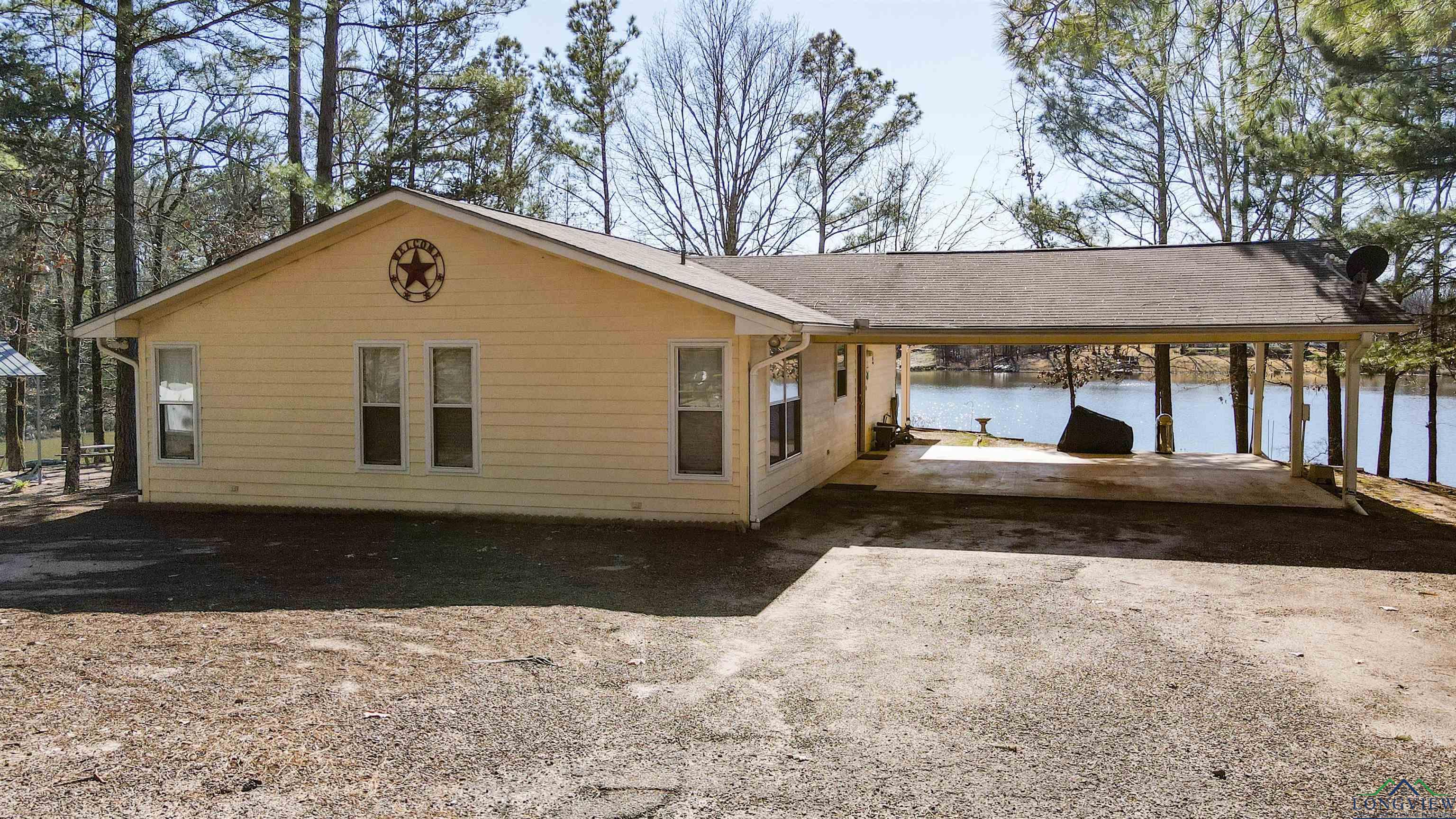 1740 Cr 3333, Omaha, Texas image 4