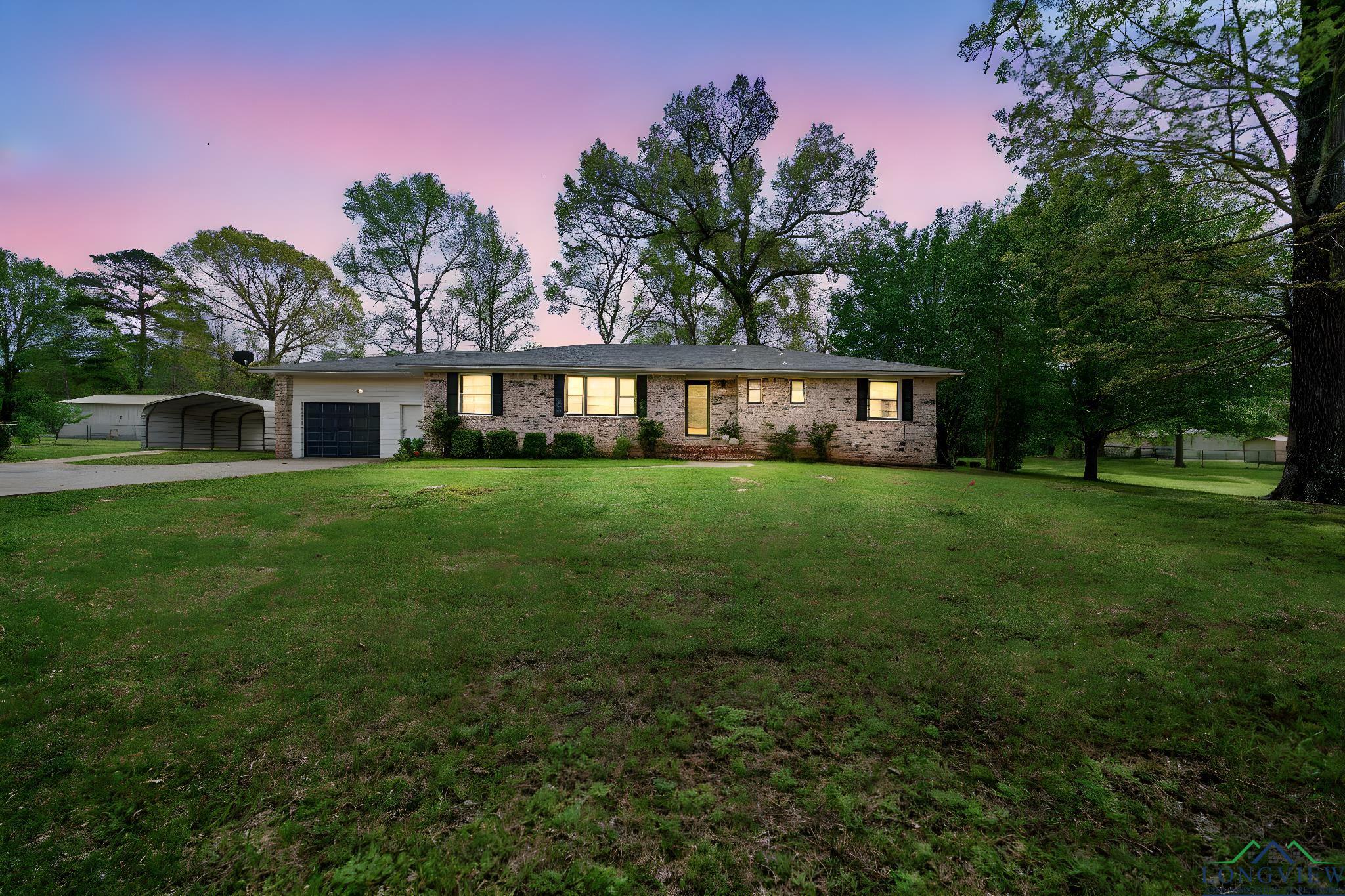 246 Angela Lane, Henderson, New Mexico image 1