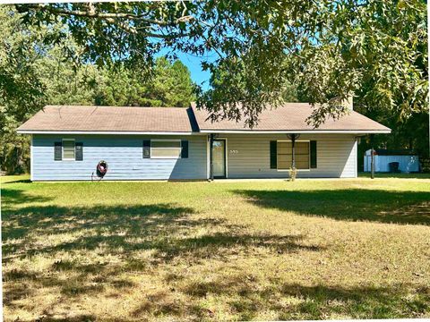 Homes For Sale - 595 Rabbit Creek Dr<br/> Kilgore, TX 75662