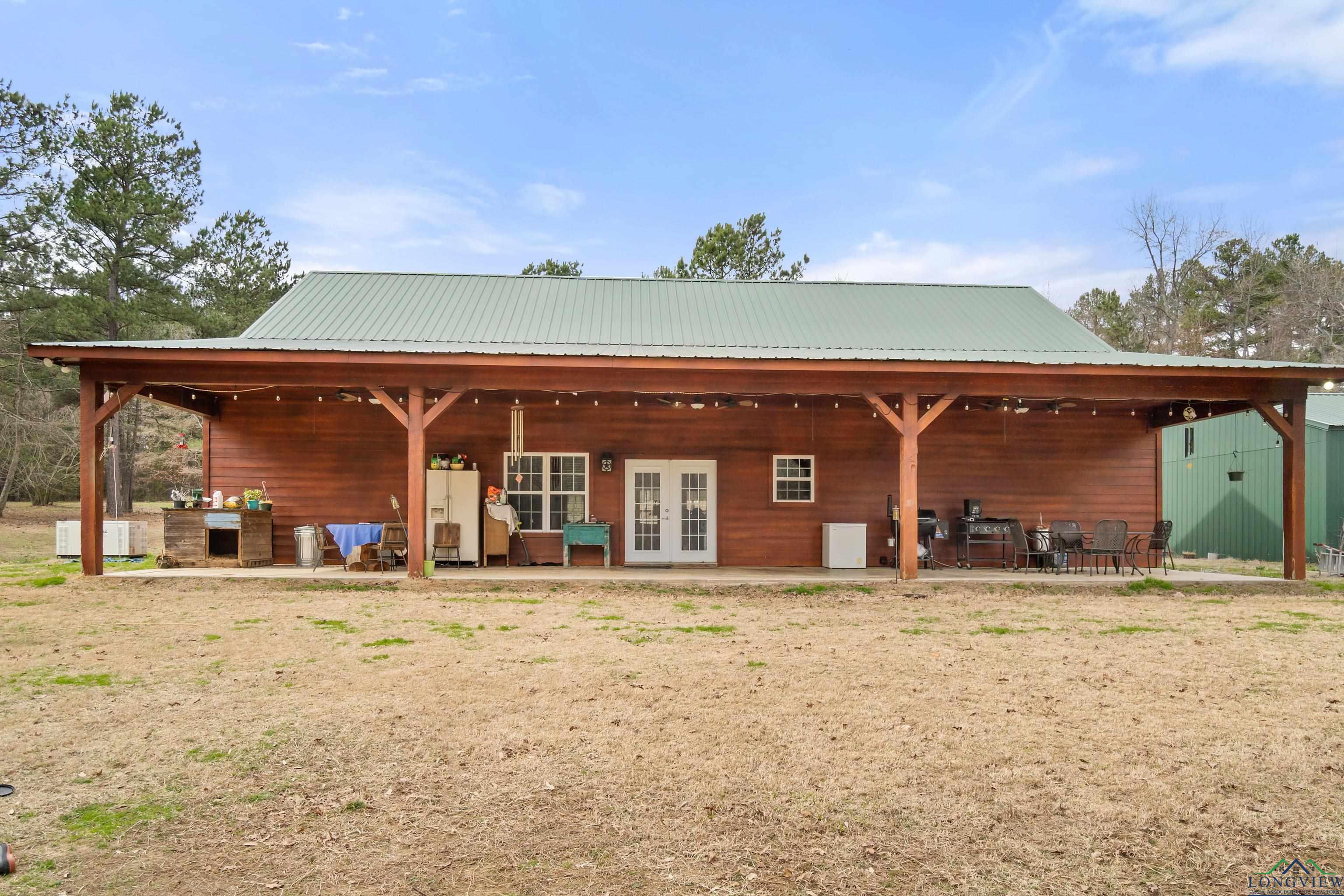 274 County Road 4117, Hughes Springs, Texas image 6